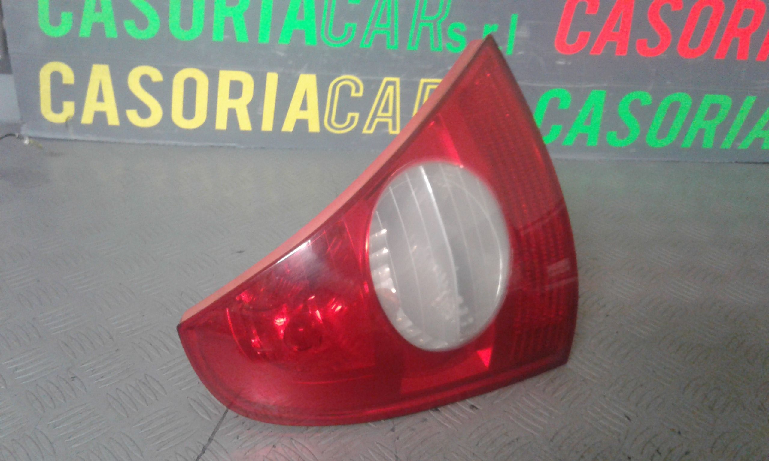 Stop fanale Posteriore sinistro lato Guida RENAULT Clio 4