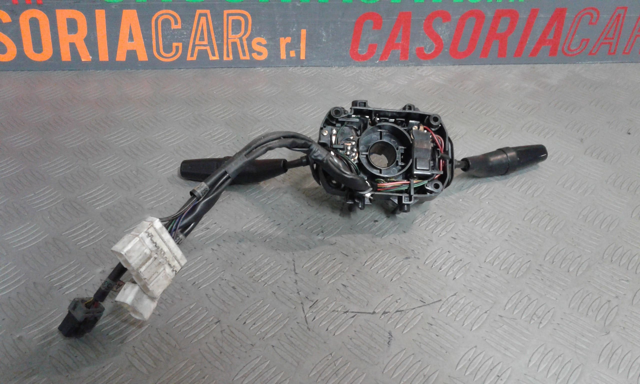 Devioluci HYUNDAI H1 1 Serie Furgonato