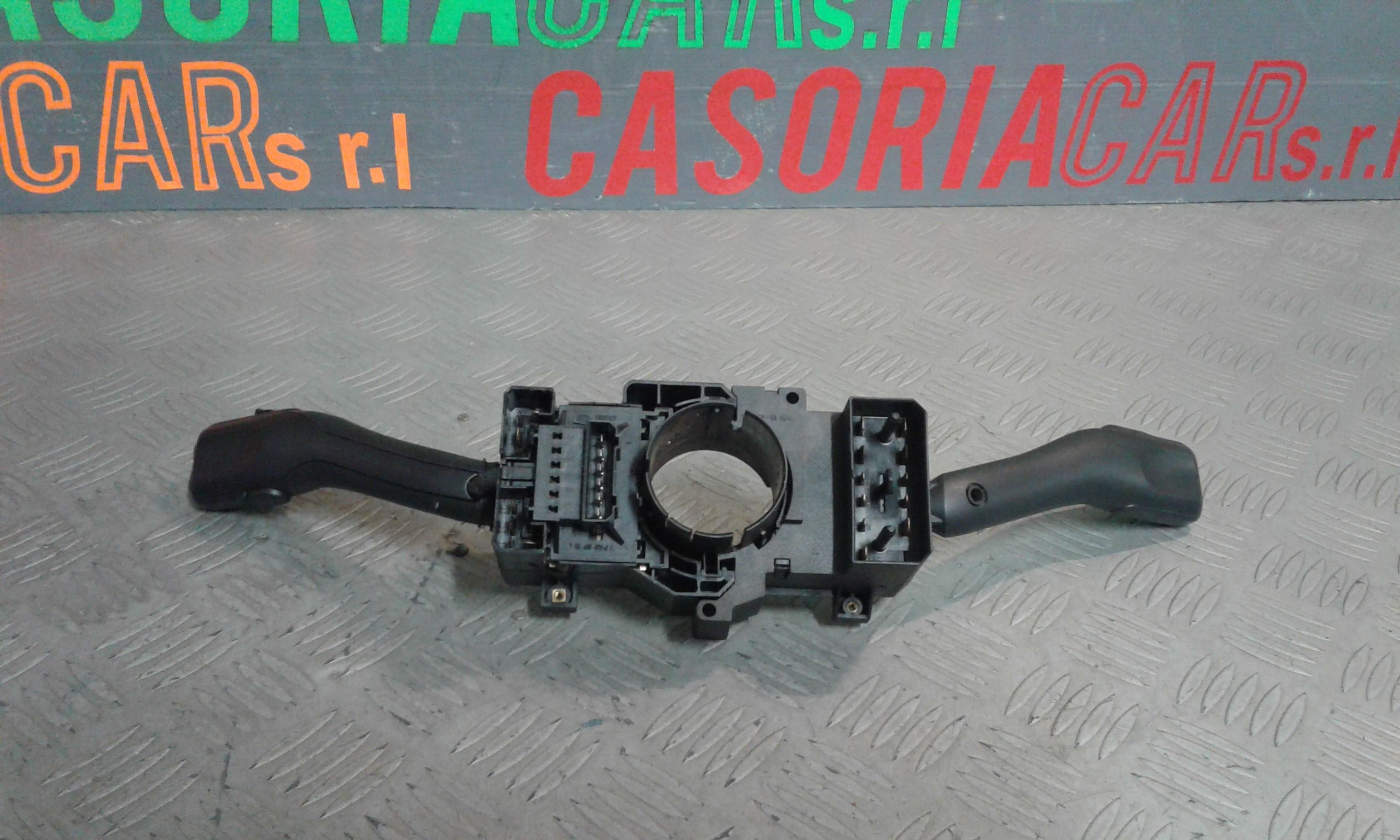 Devioluci VOLKSWAGEN Golf 4 Berlina