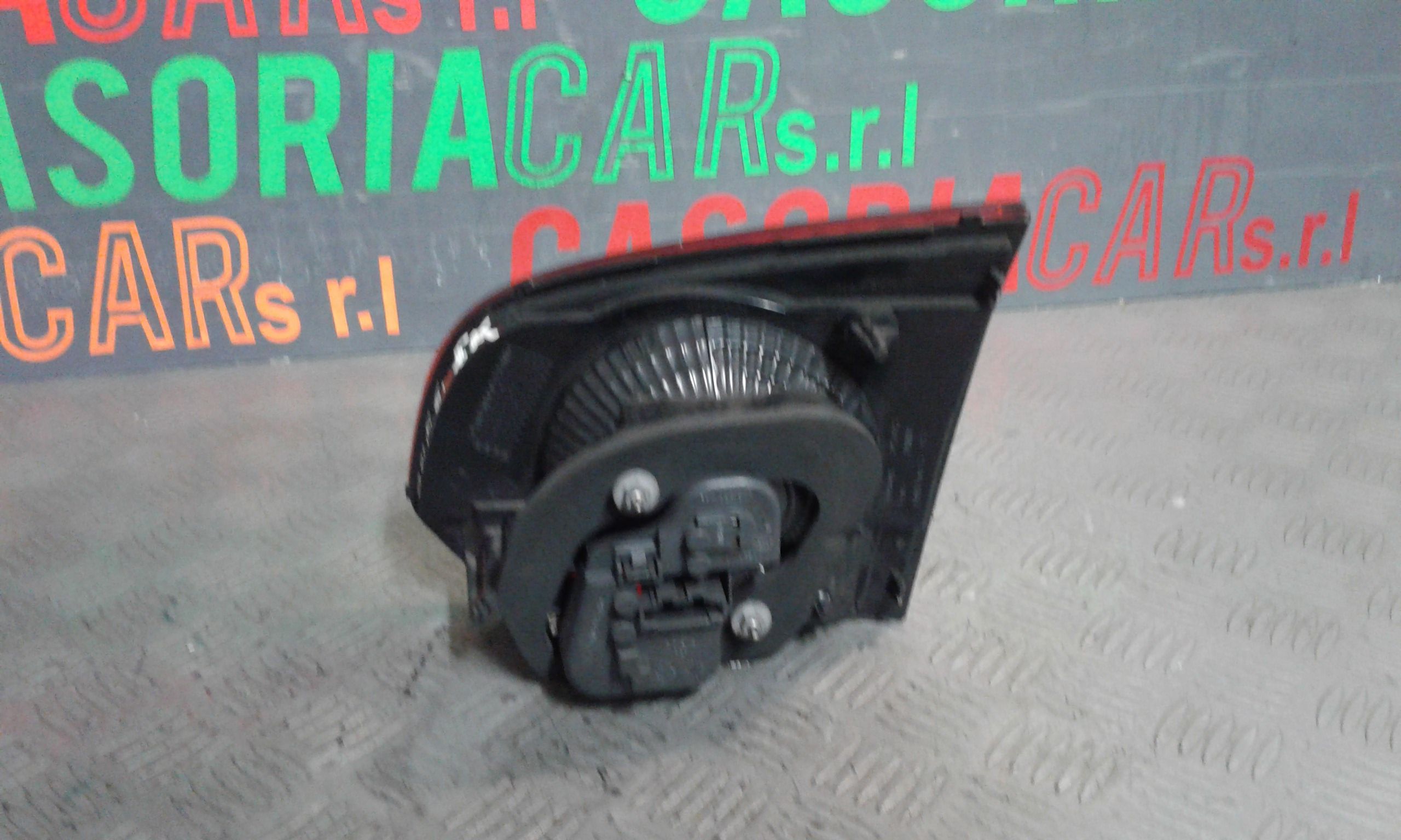 Stop Posteriore Sinistro Integrato nel Portello VOLKSWAGEN Golf 6 Berlina