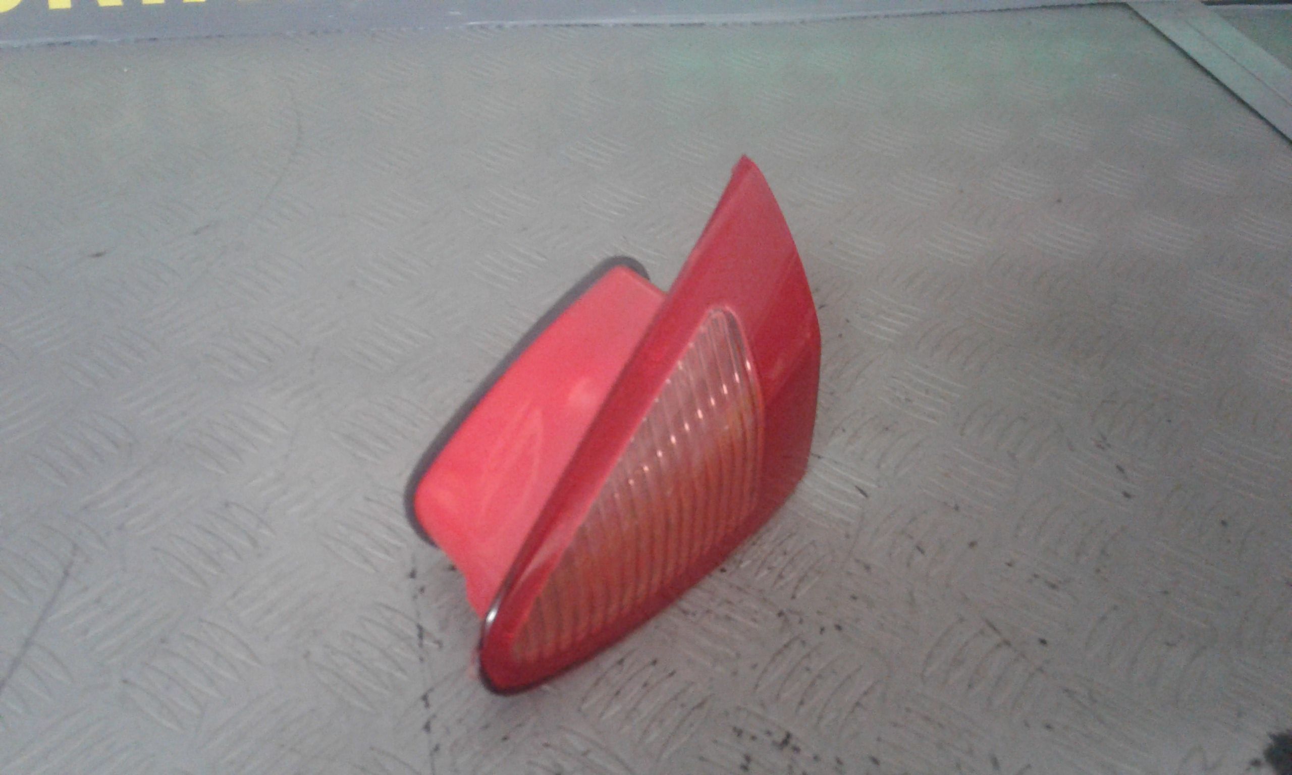 Stop Posteriore Destro Integrato nel Portello ALFA ROMEO 147 1  Serie