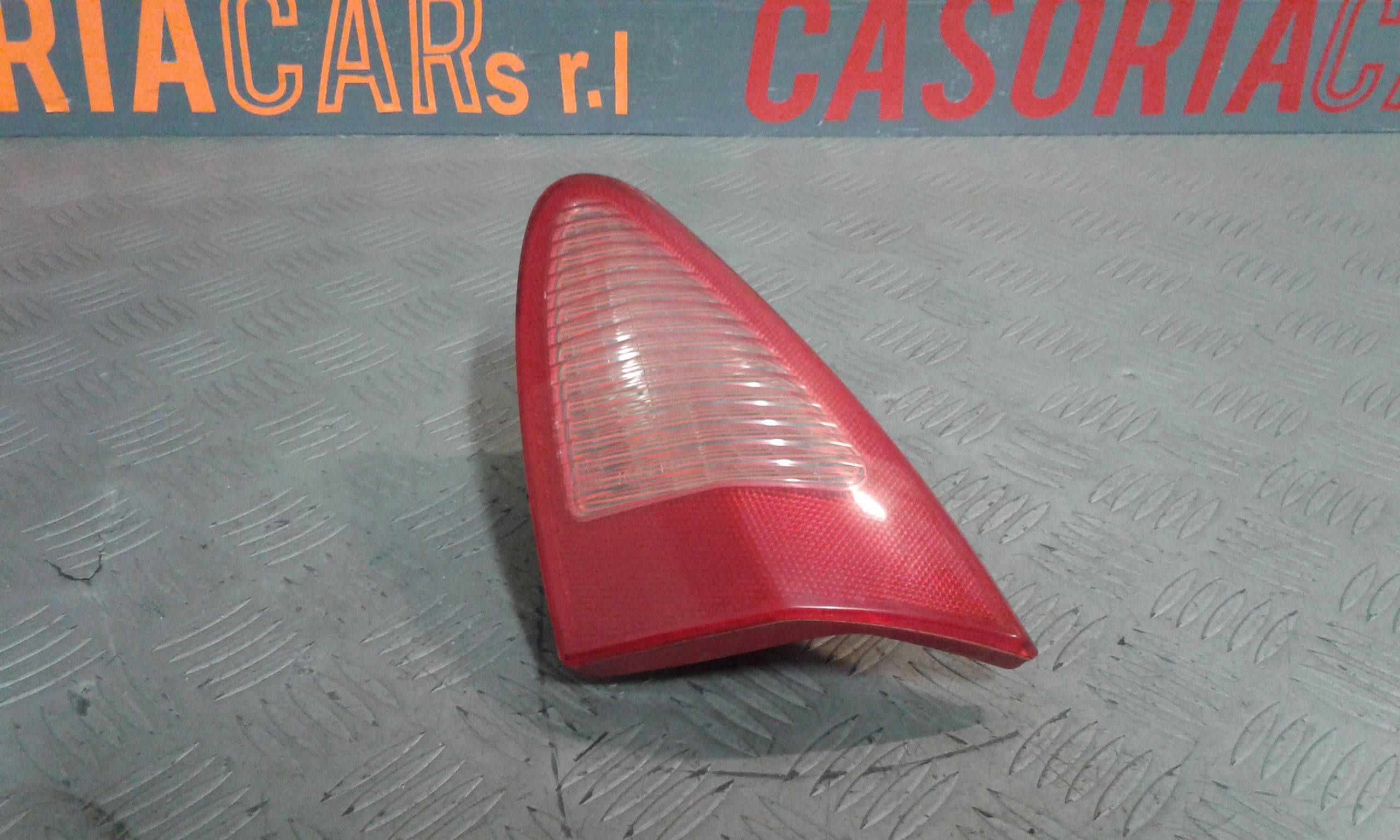 Stop Posteriore Destro Integrato nel Portello ALFA ROMEO 147 1  Serie