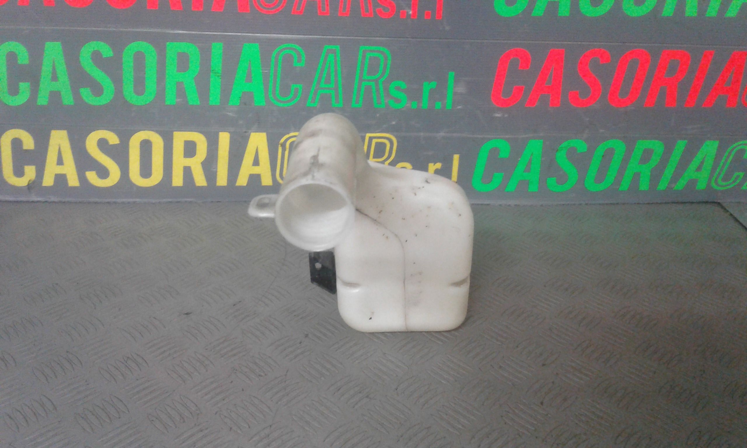 Vaschetta Tergi ant FORD Fiesta 5 Serie