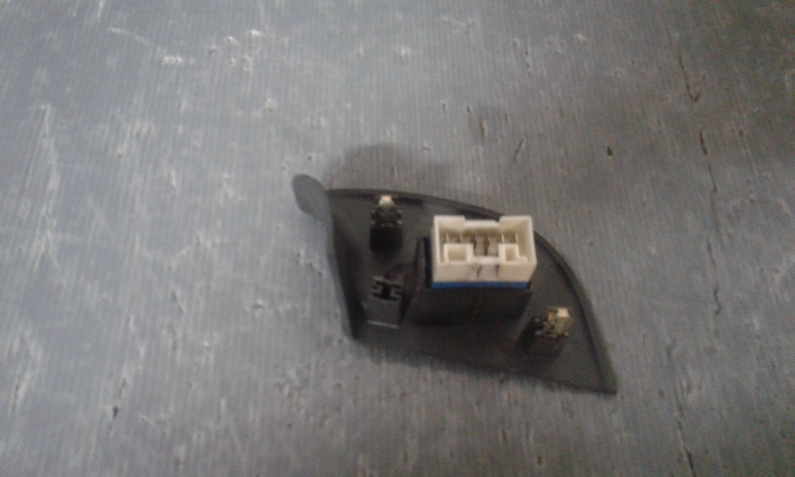 Pulsantiera Anteriore Destra Passeggero FIAT Brava Berlina