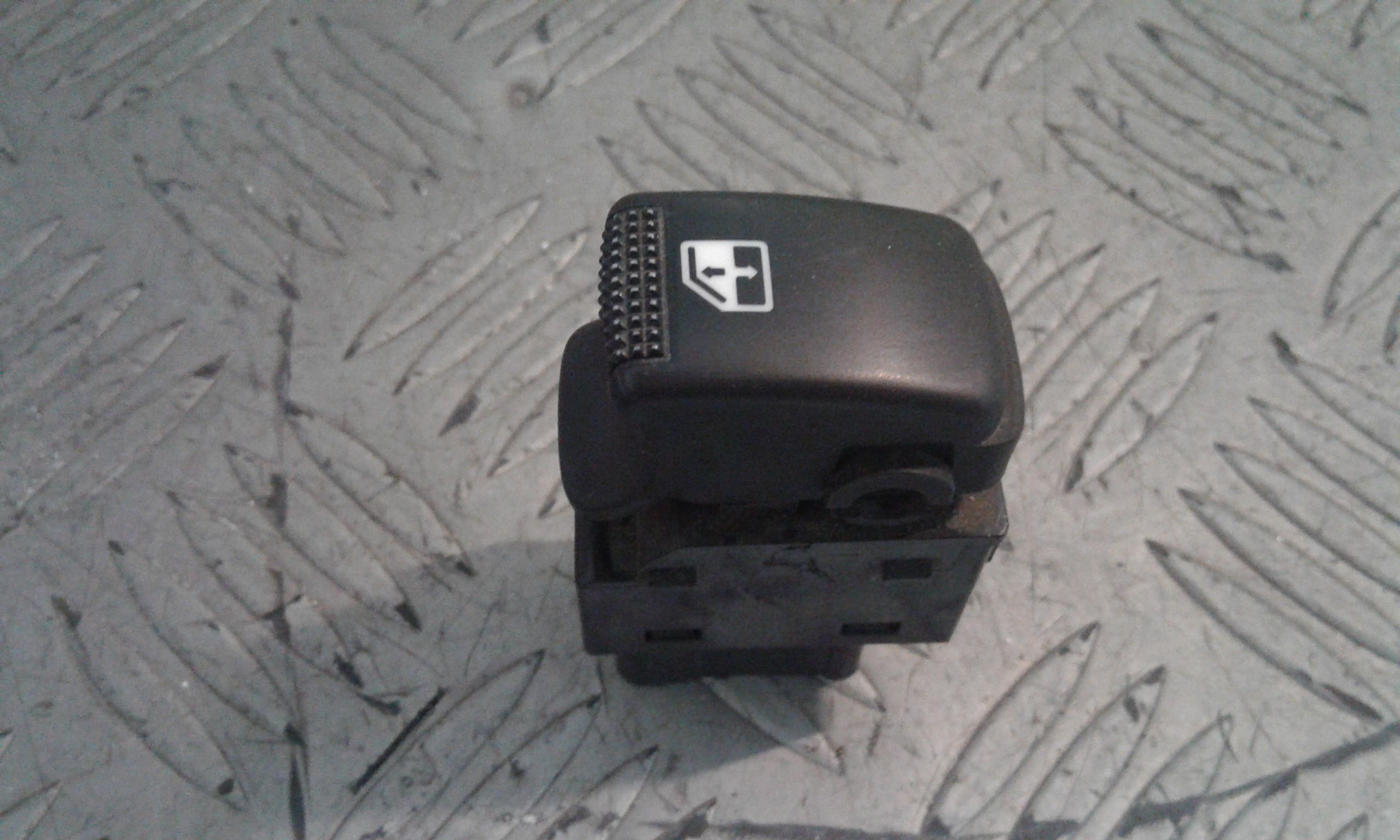 Pulsantiera Anteriore Destra Passeggero HYUNDAI Matrix 1 Serie