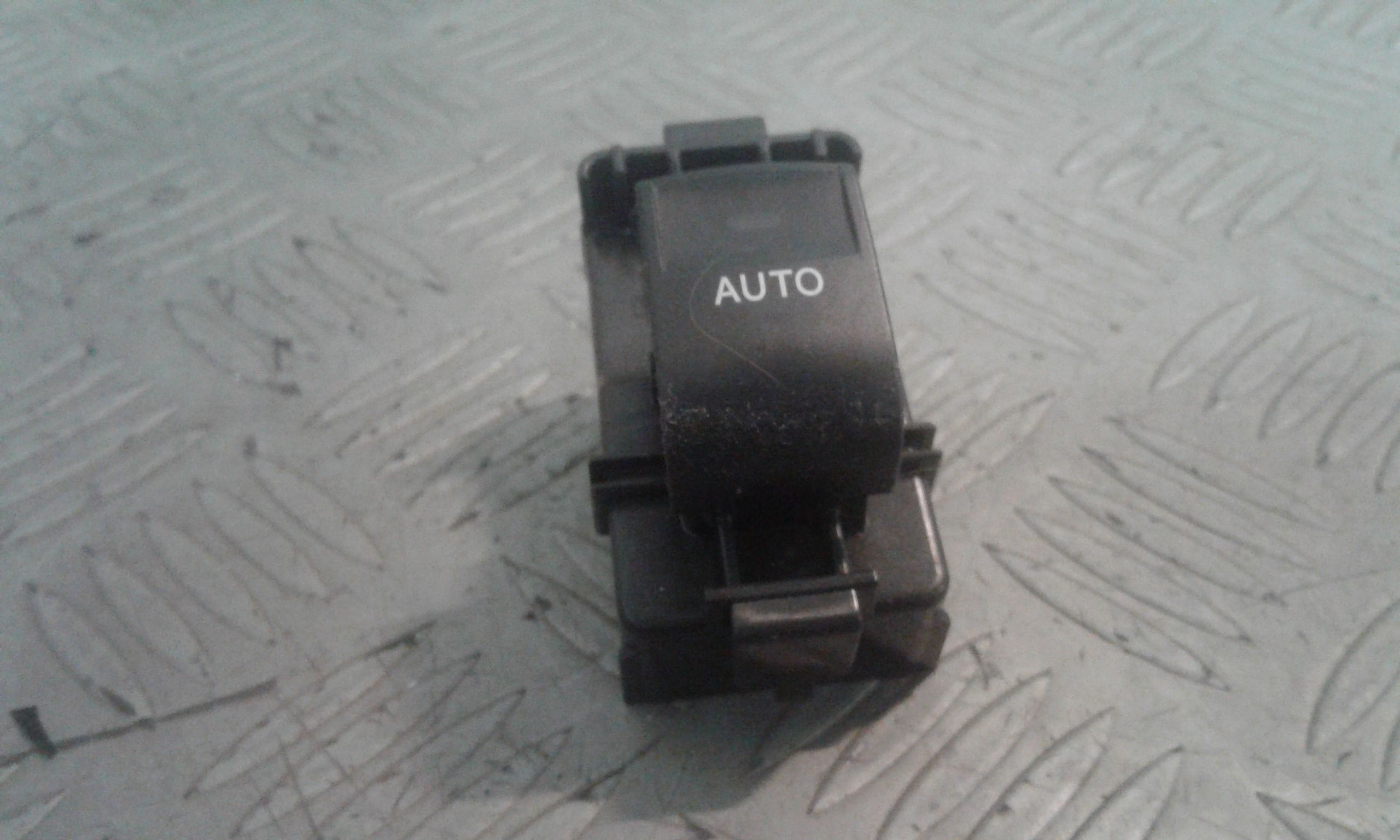 Pulsantiera Anteriore Destra Passeggero TOYOTA IQ 1 Serie