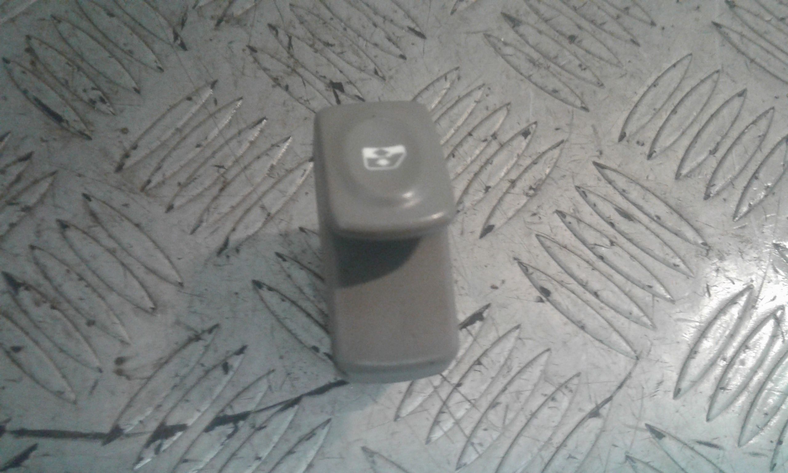 Pulsantiera Anteriore Destra Passeggero RENAULT Twingo 3 Serie