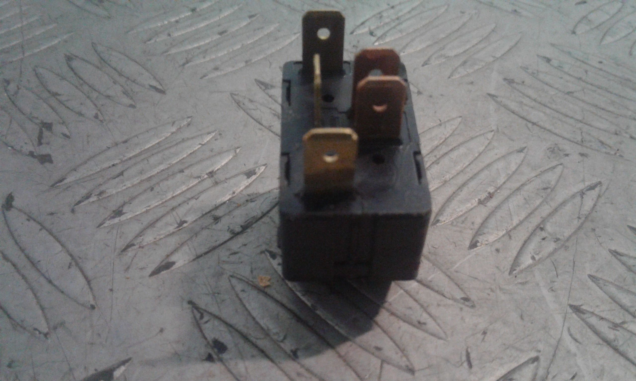 Pulsantiera Anteriore Destra Passeggero AUDI A4 Berlina 1 Serie