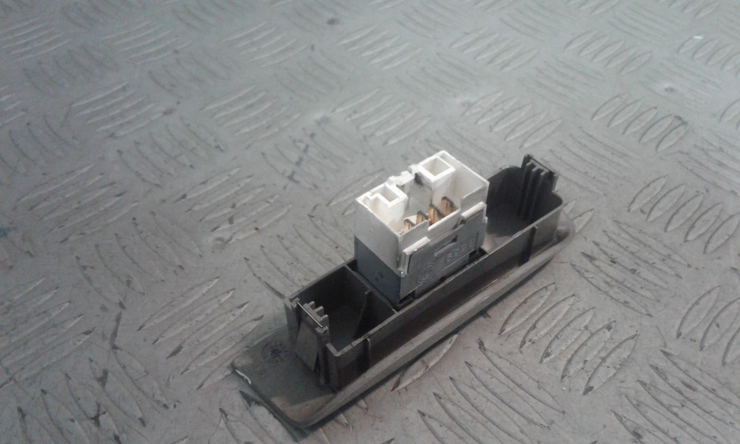 Pulsantiera Anteriore Destra Passeggero FIAT Multipla 2 Serie