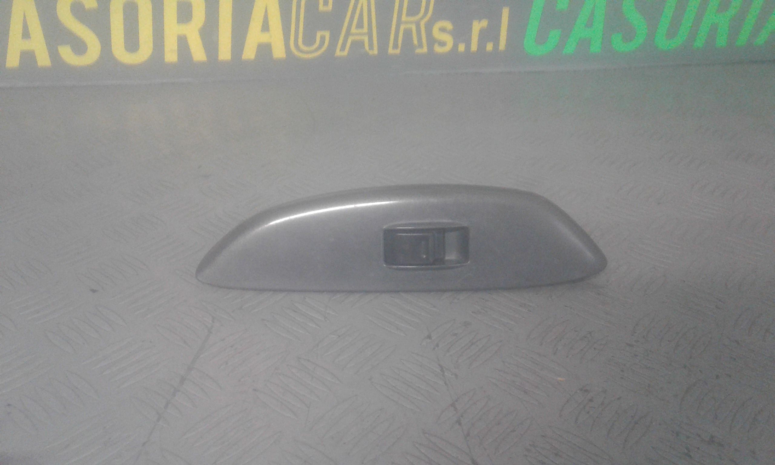 Pulsantiera Anteriore Destra Passeggero TOYOTA Yaris 1 Serie