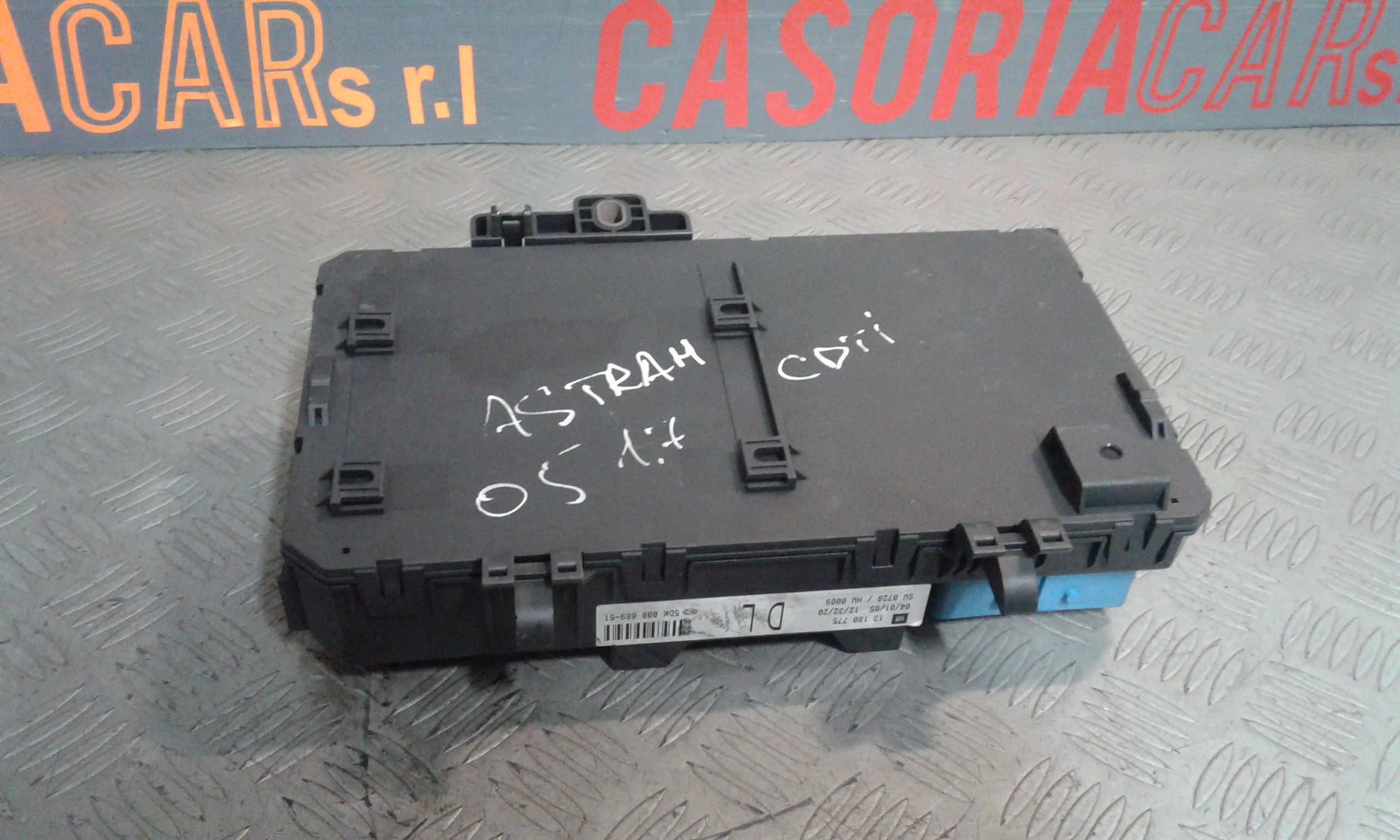 Centralina Porta Fusibili OPEL Astra H Berlina