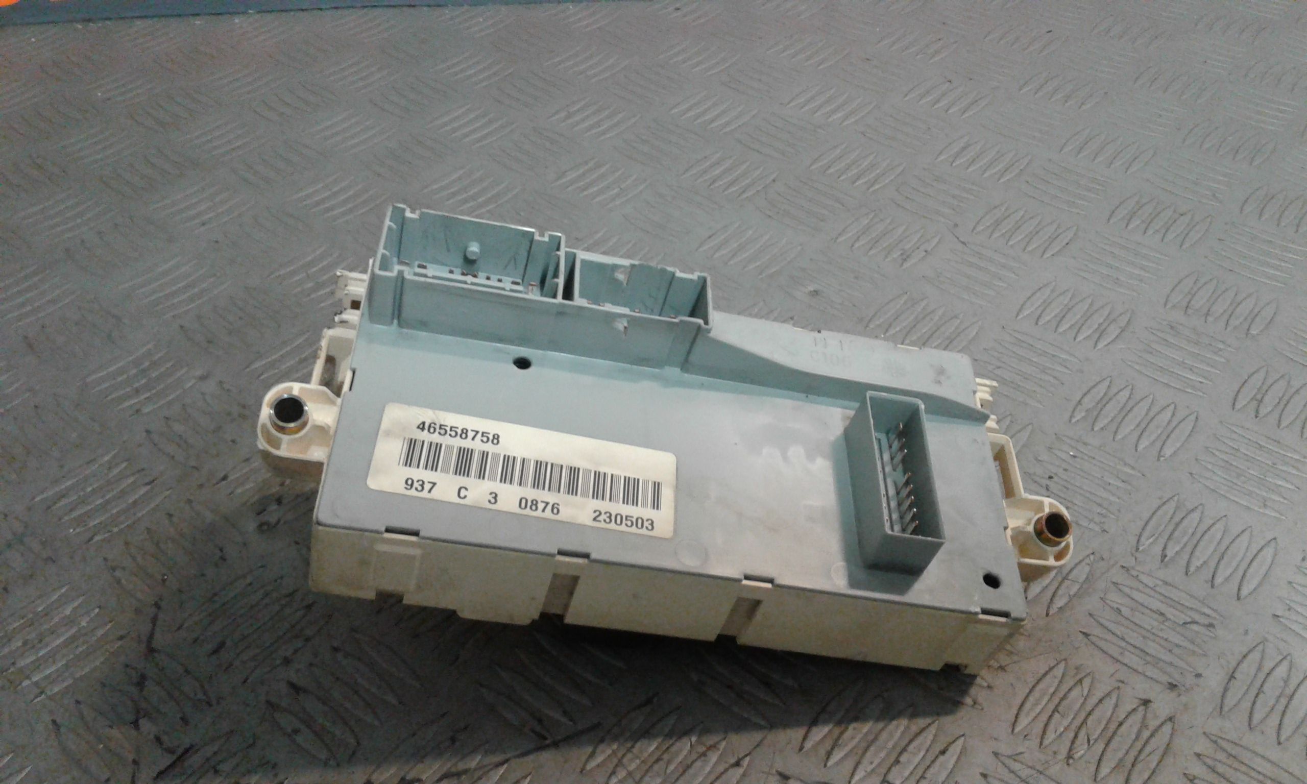 Centralina porta fusibili ALFA ROMEO 147 1  Serie