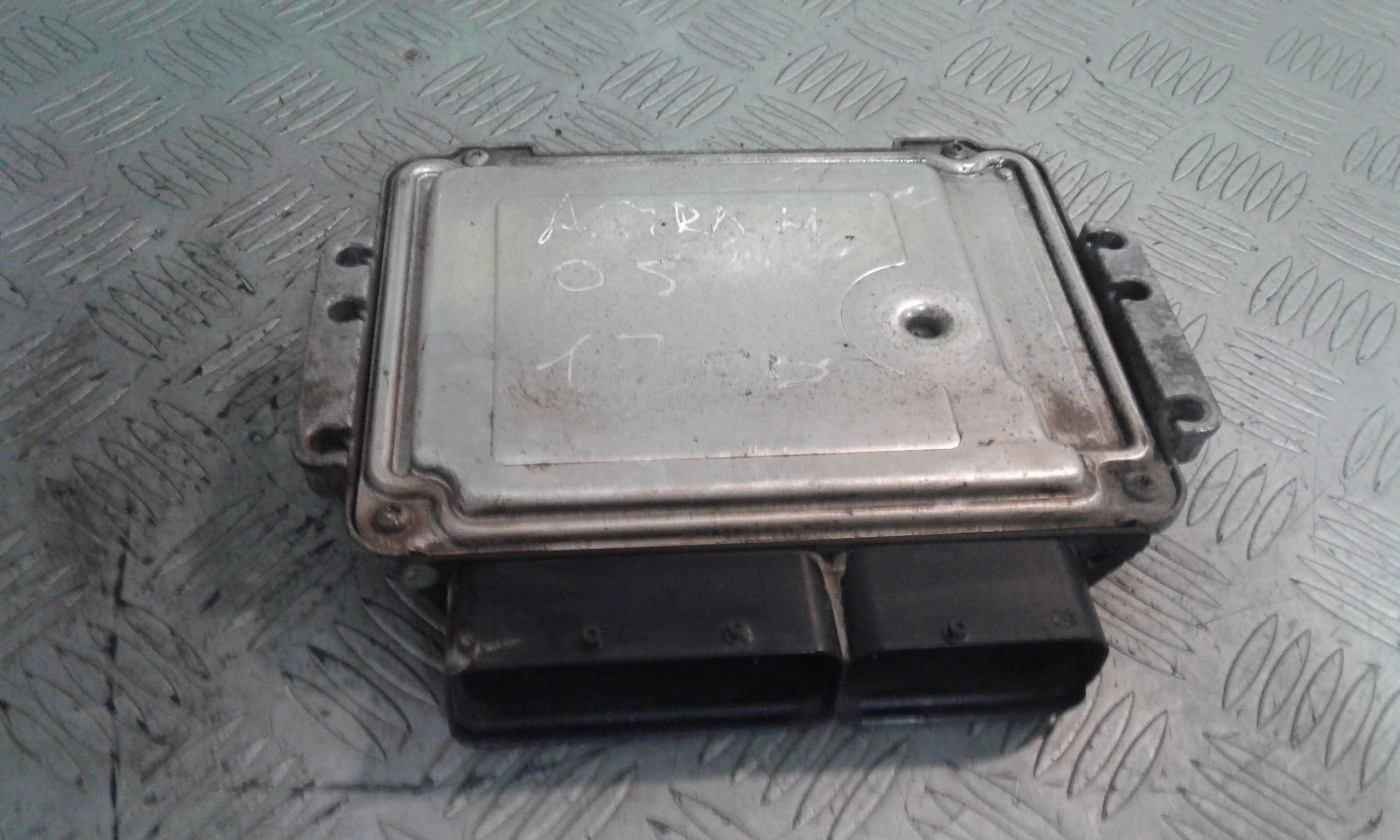 Centralina motore OPEL Astra H Berlina