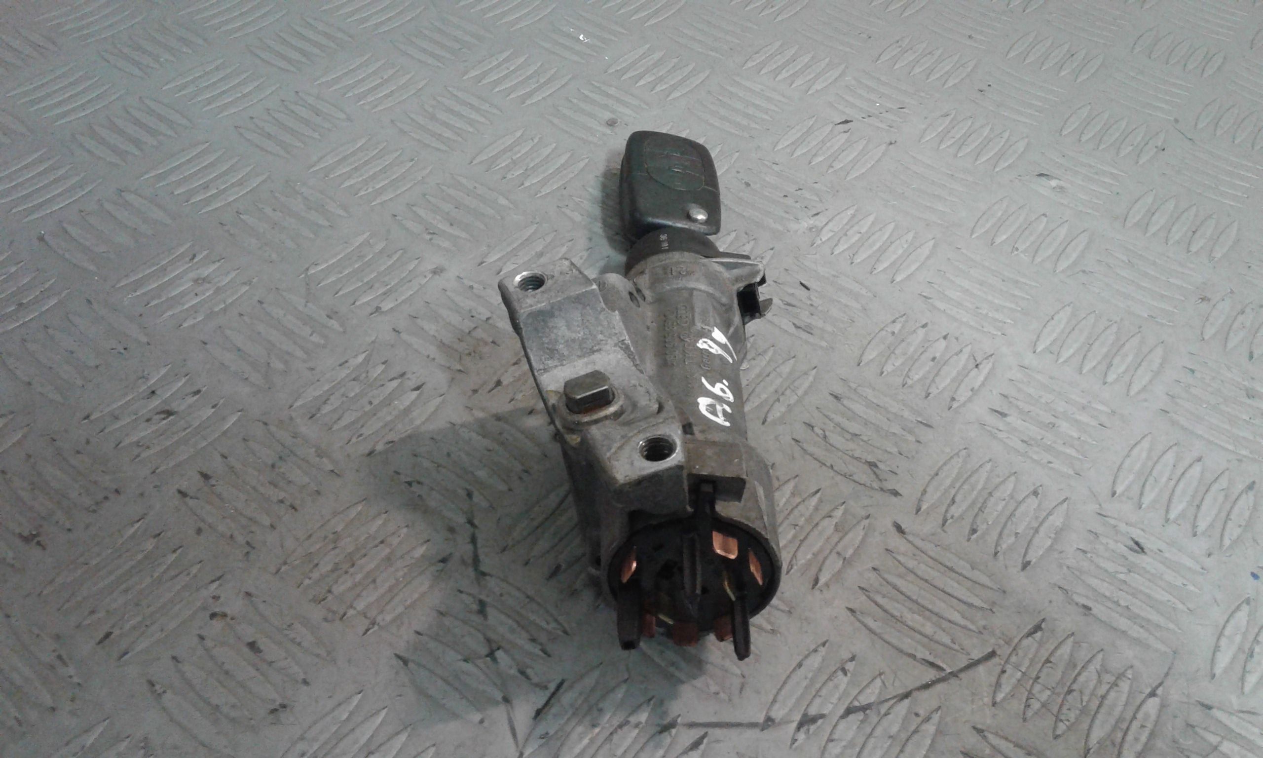 Blocchetto Accensione AUDI A6 Avant 2 Serie