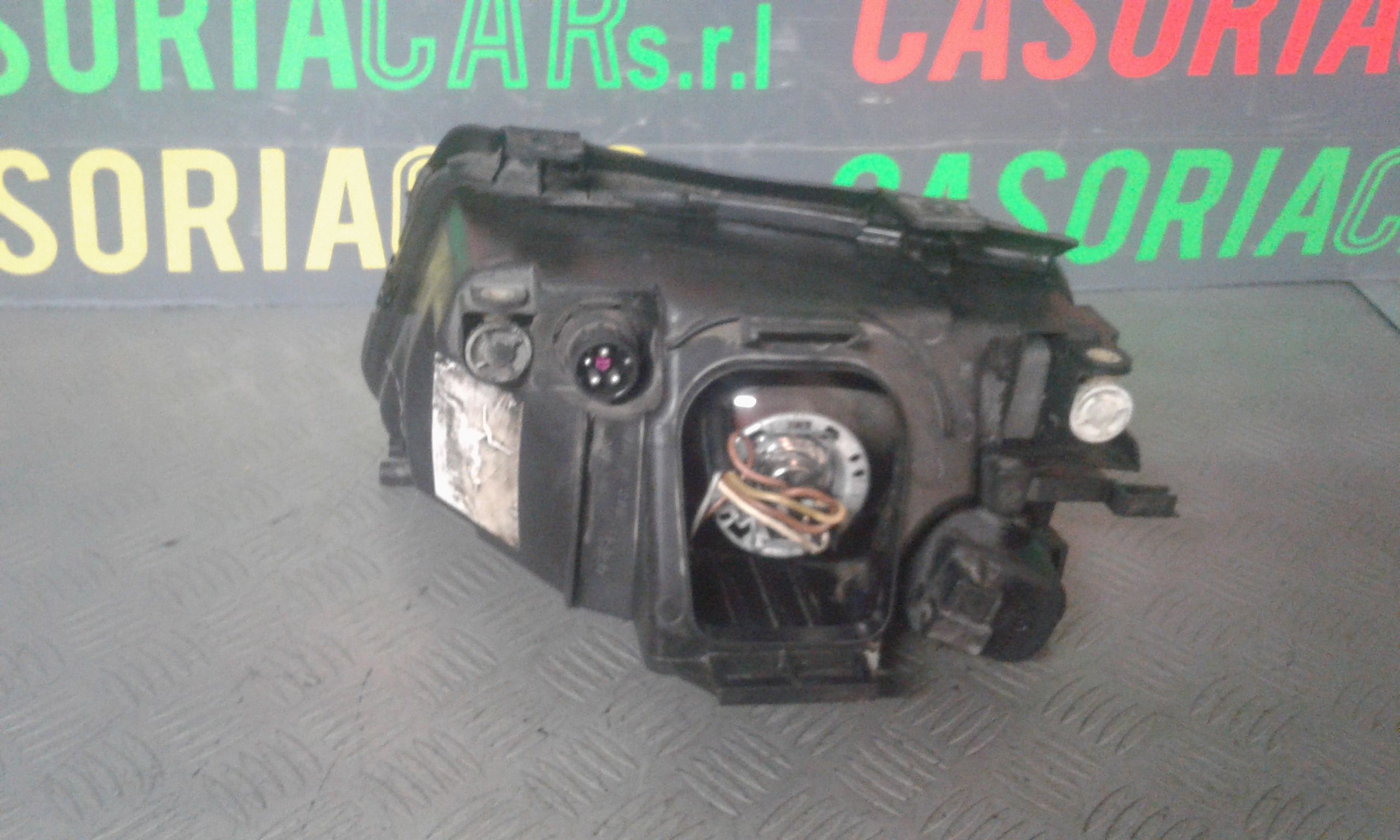 Faro anteriore Destro Passeggero AUDI A4 Berlina 1 Serie