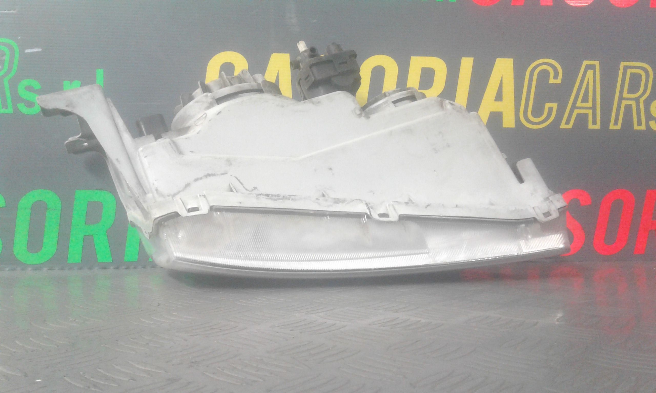 Faro anteriore Sinistro Guida HYUNDAI H1 1 Serie Furgonato