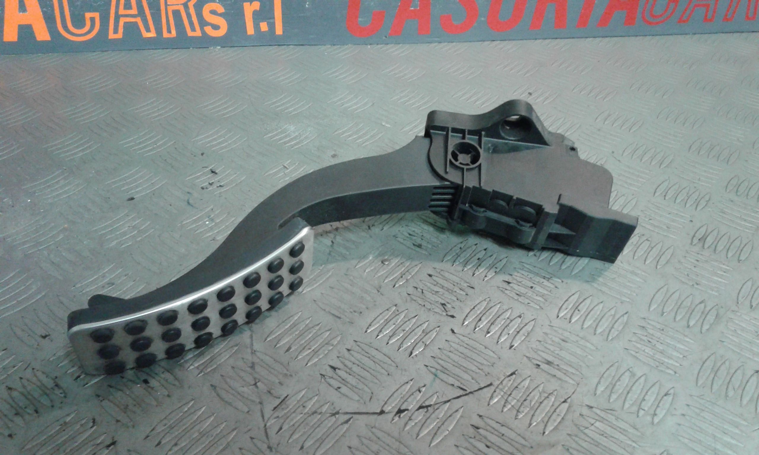 Pedale acceleratore MERCEDES GLA Serie