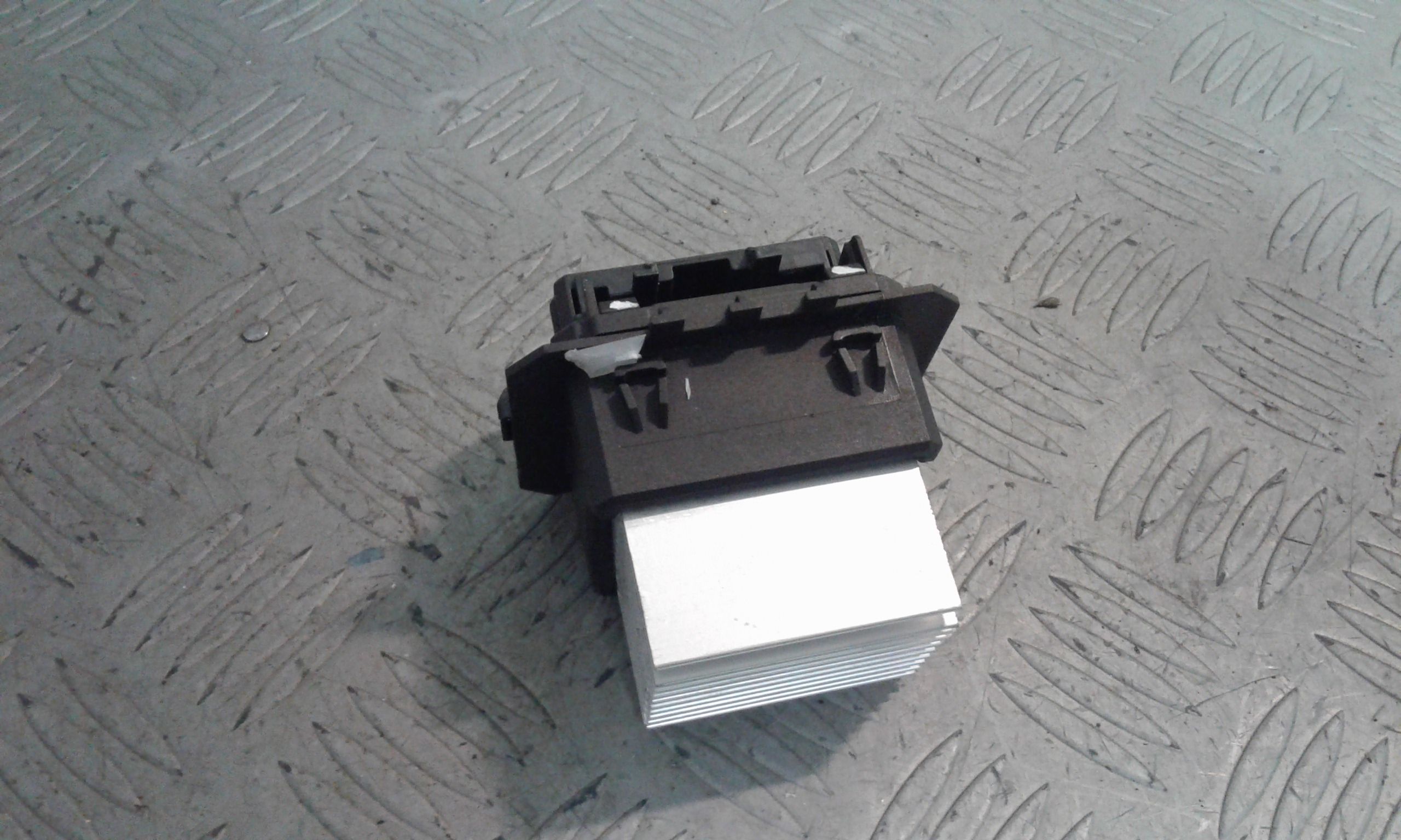 Resistenza riscaldamento PEUGEOT 2008 1 Serie