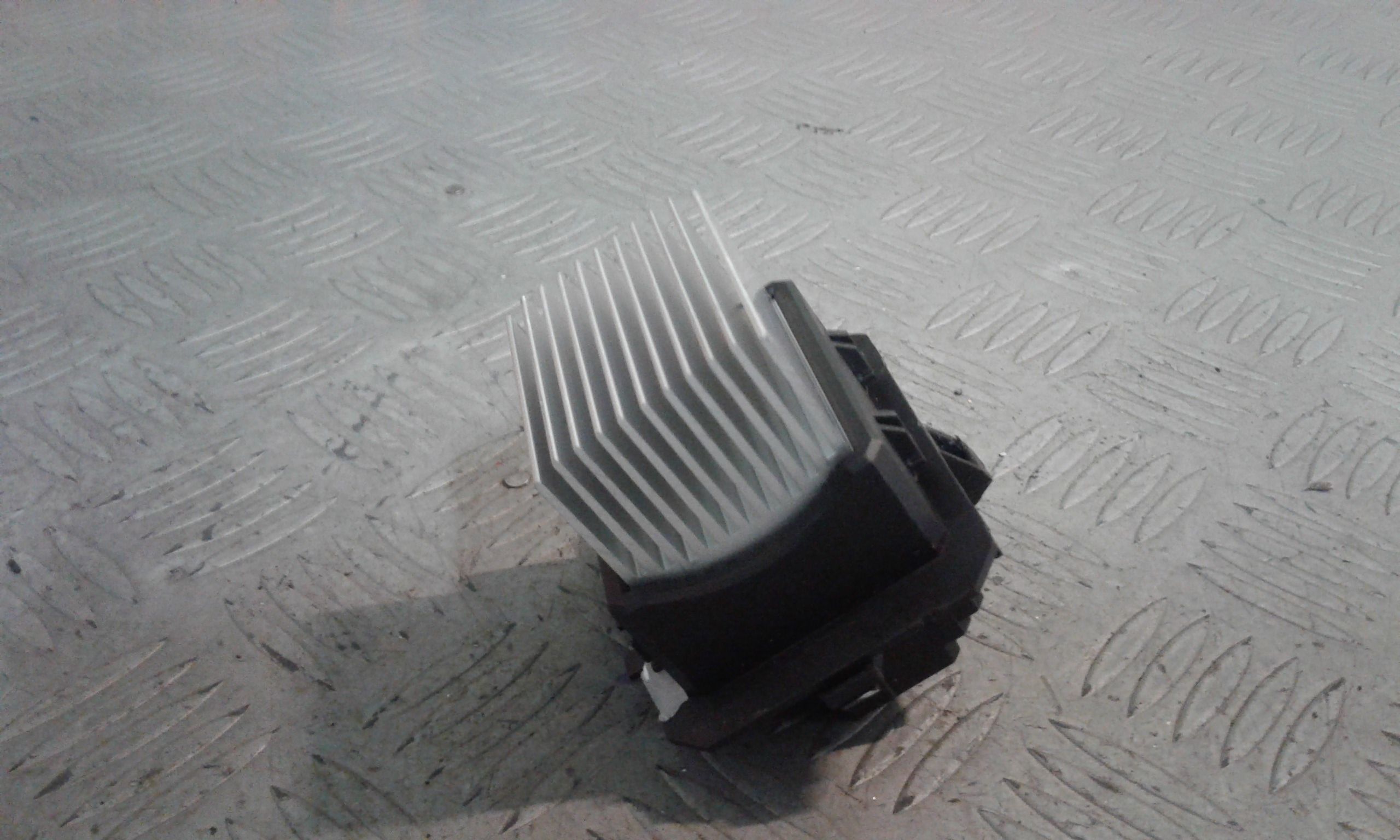 Resistenza riscaldamento PEUGEOT 2008 1 Serie