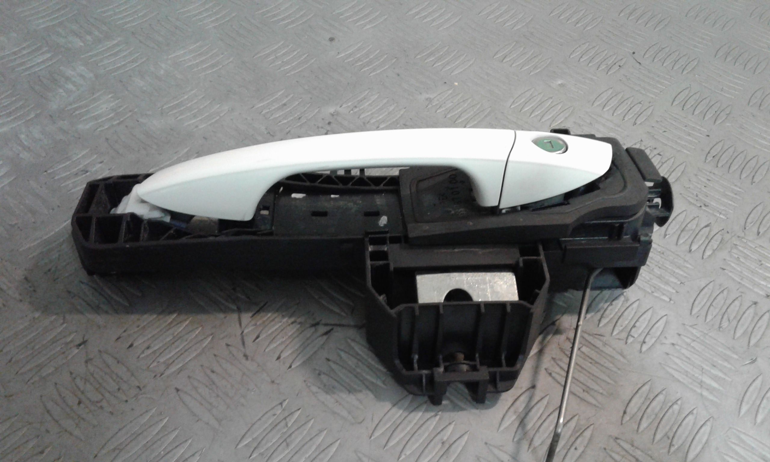 Maniglia esterna Anteriore Sinistra MERCEDES GLA Serie