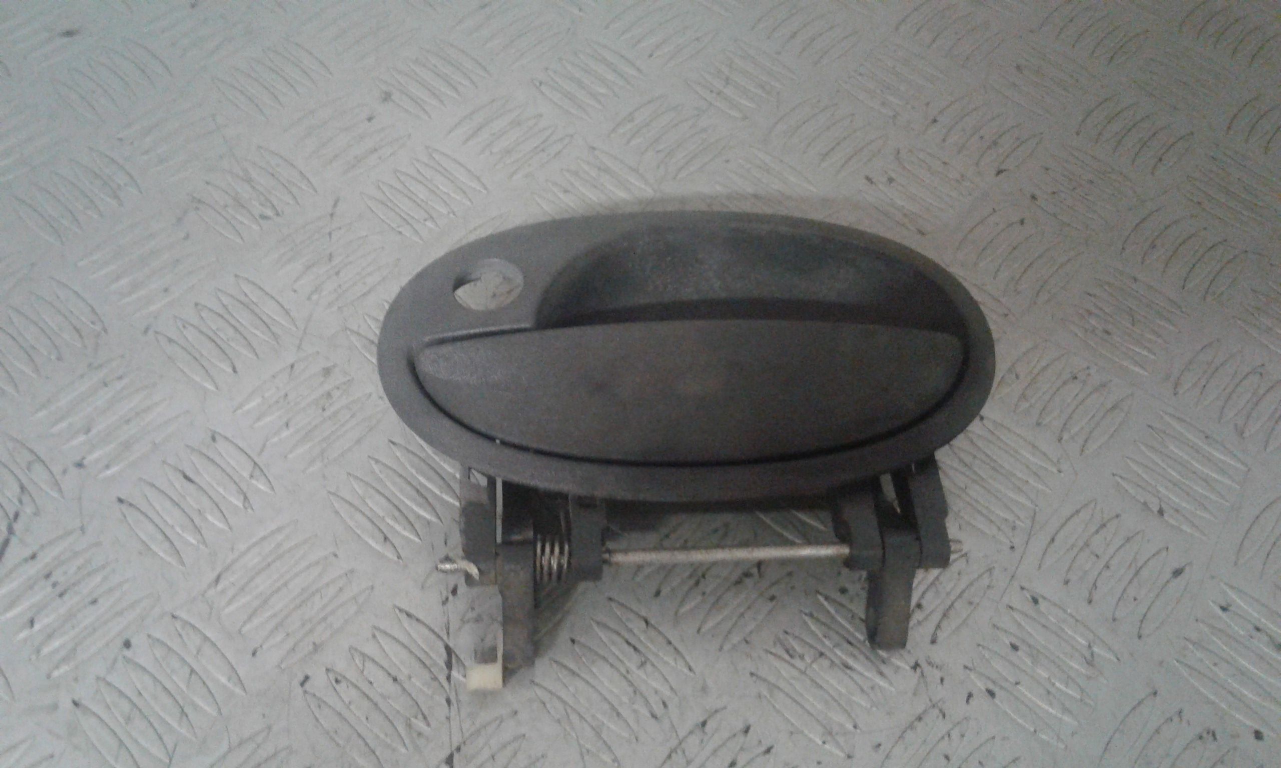 Maniglia esterna Anteriore Destra OPEL Corsa C 3P 1 Serie