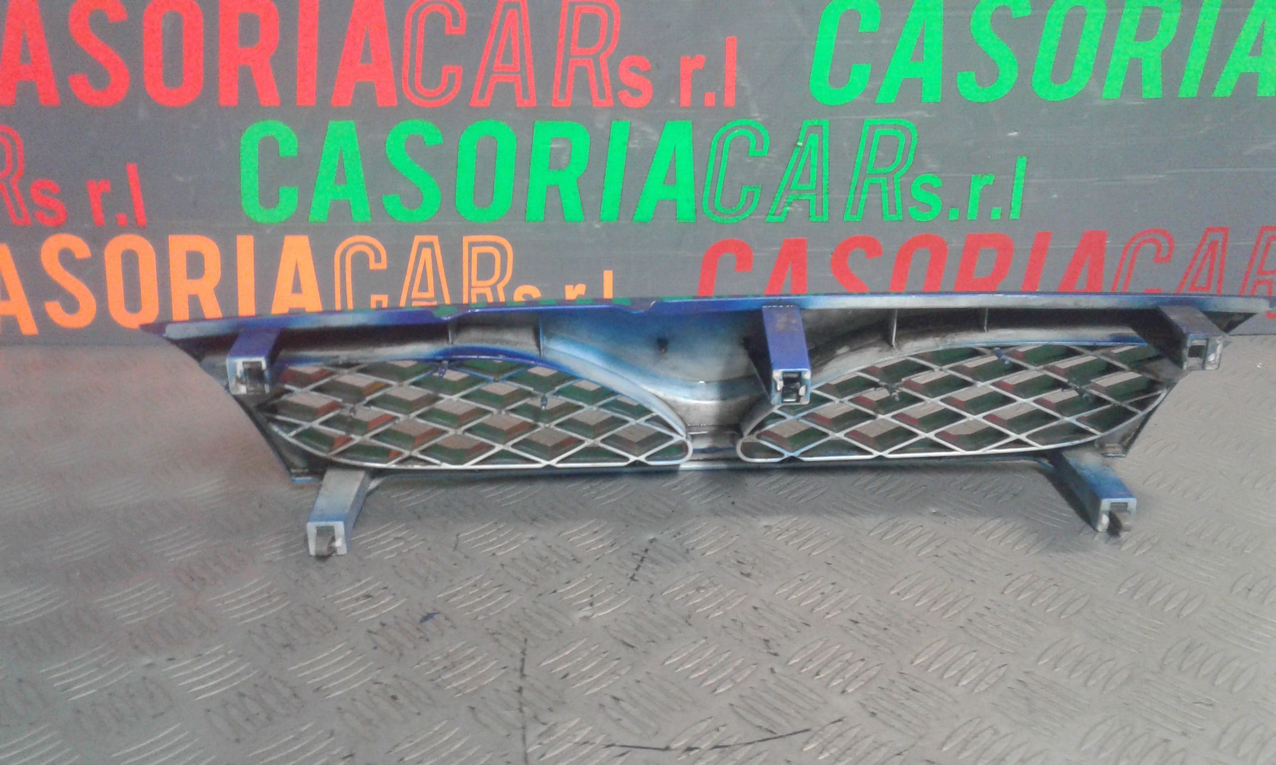 Griglia Anteriore NISSAN Almera 1 Serie