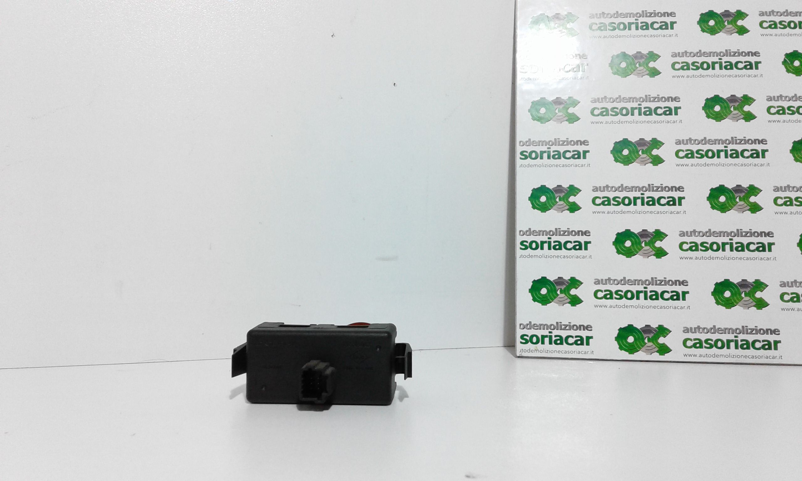 Pulsante luci di emergenza RENAULT Modus 1 Serie