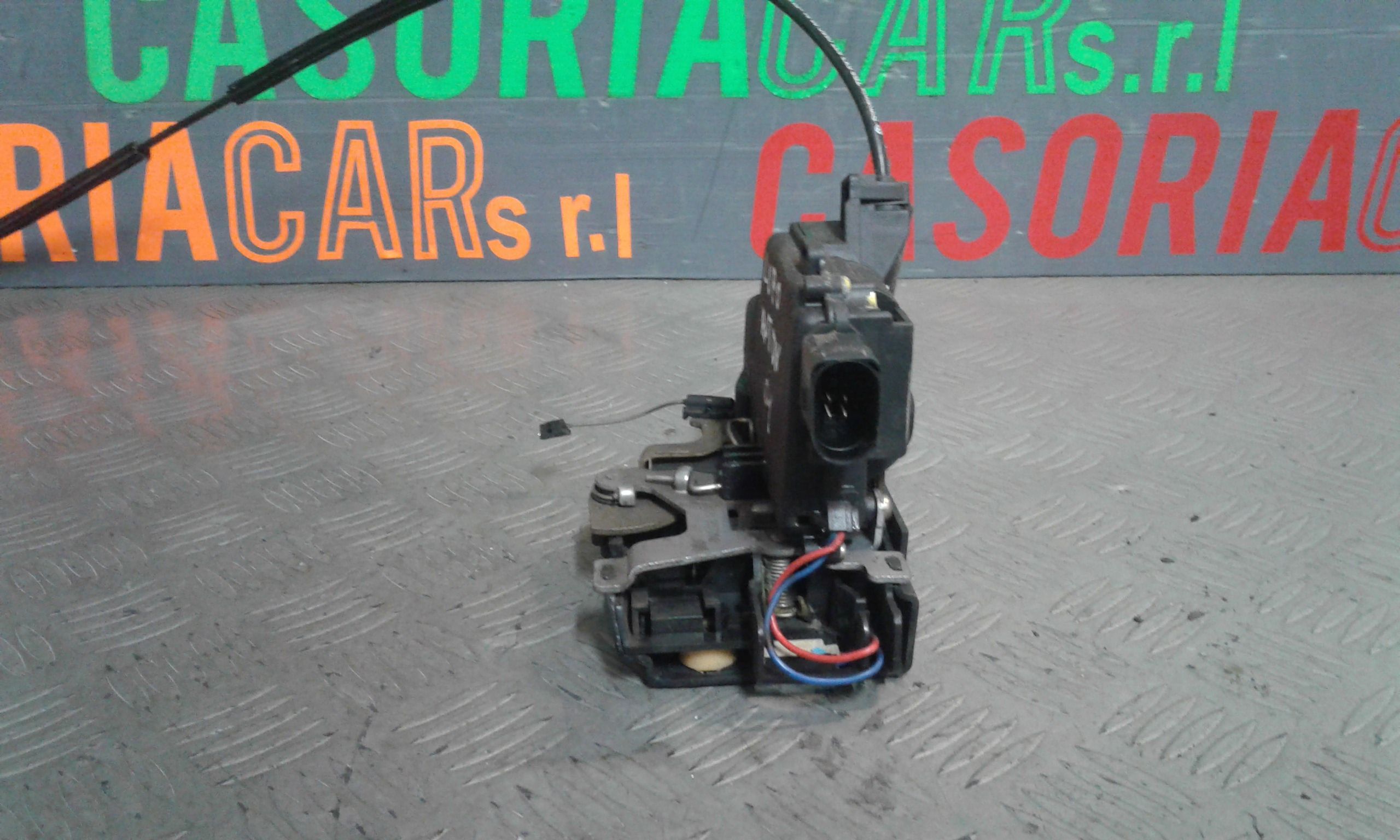 Serratura Anteriore Destra VOLKSWAGEN Lupo 1 Serie