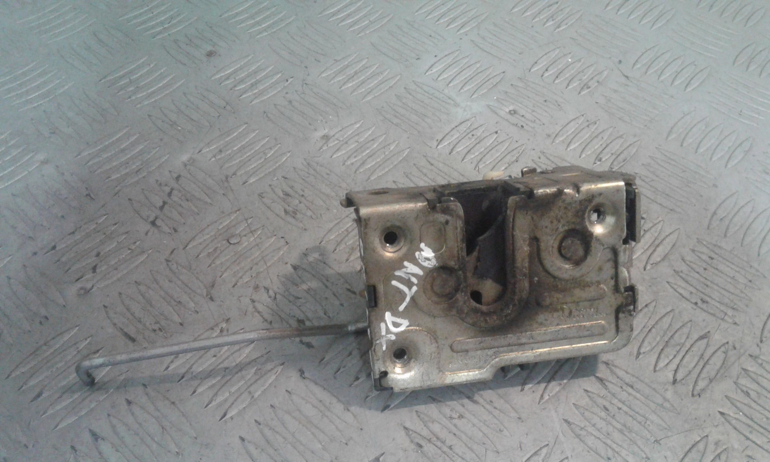 Serratura Anteriore Destra IVECO Daily 3 Serie