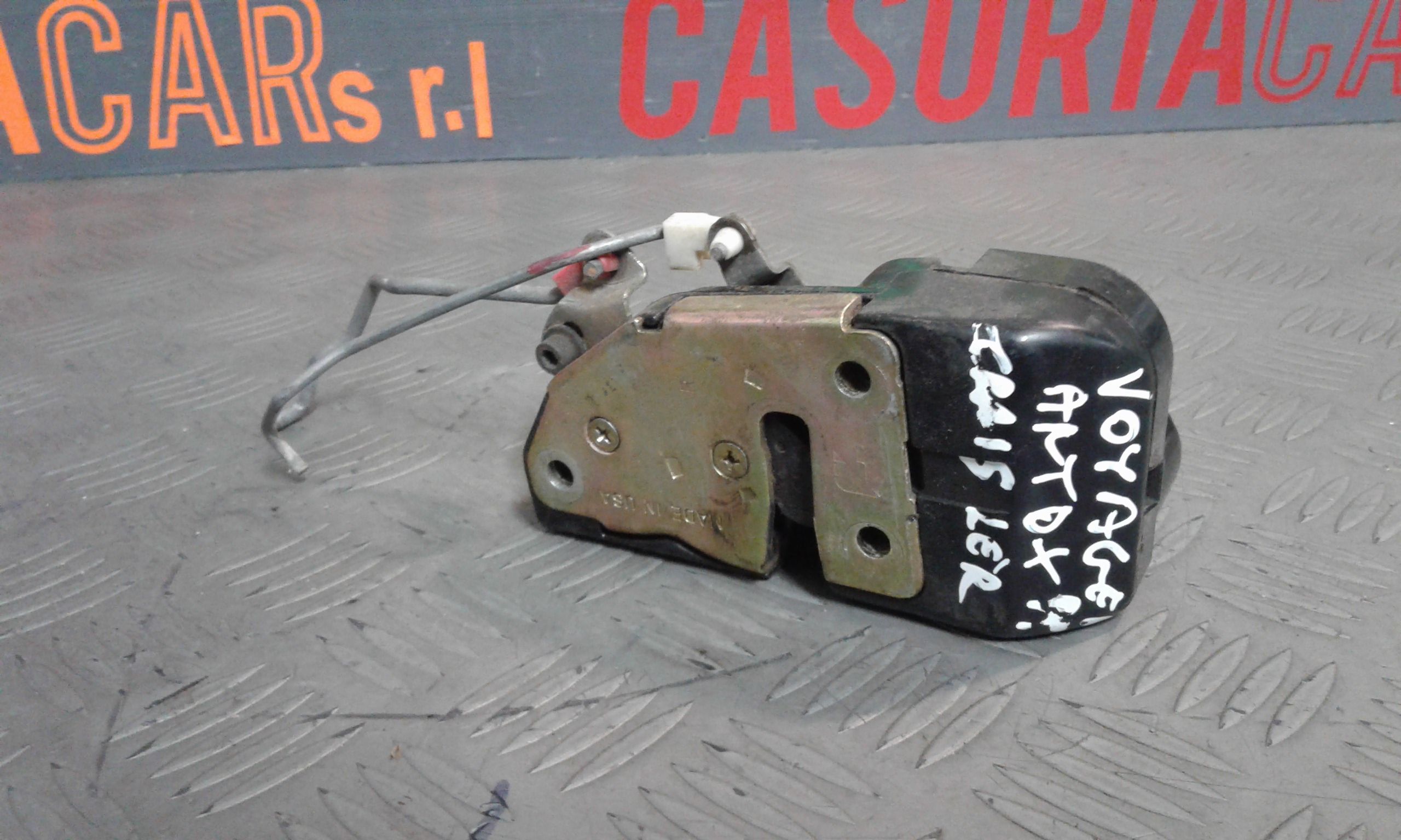 Serratura Anteriore Destra CHRYSLER Voyager 2 Serie