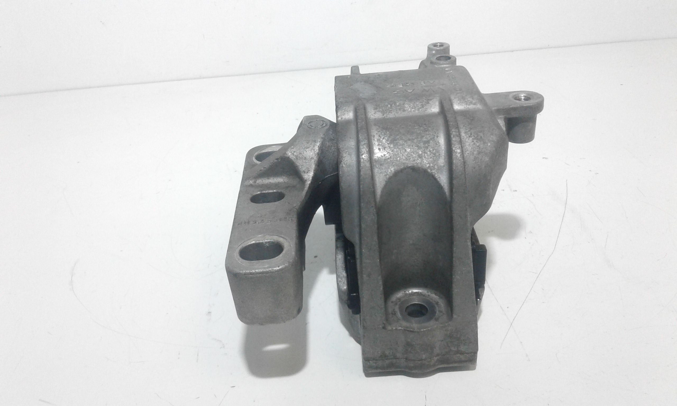 Supporto motore AUDI A3 Sportback (8P)