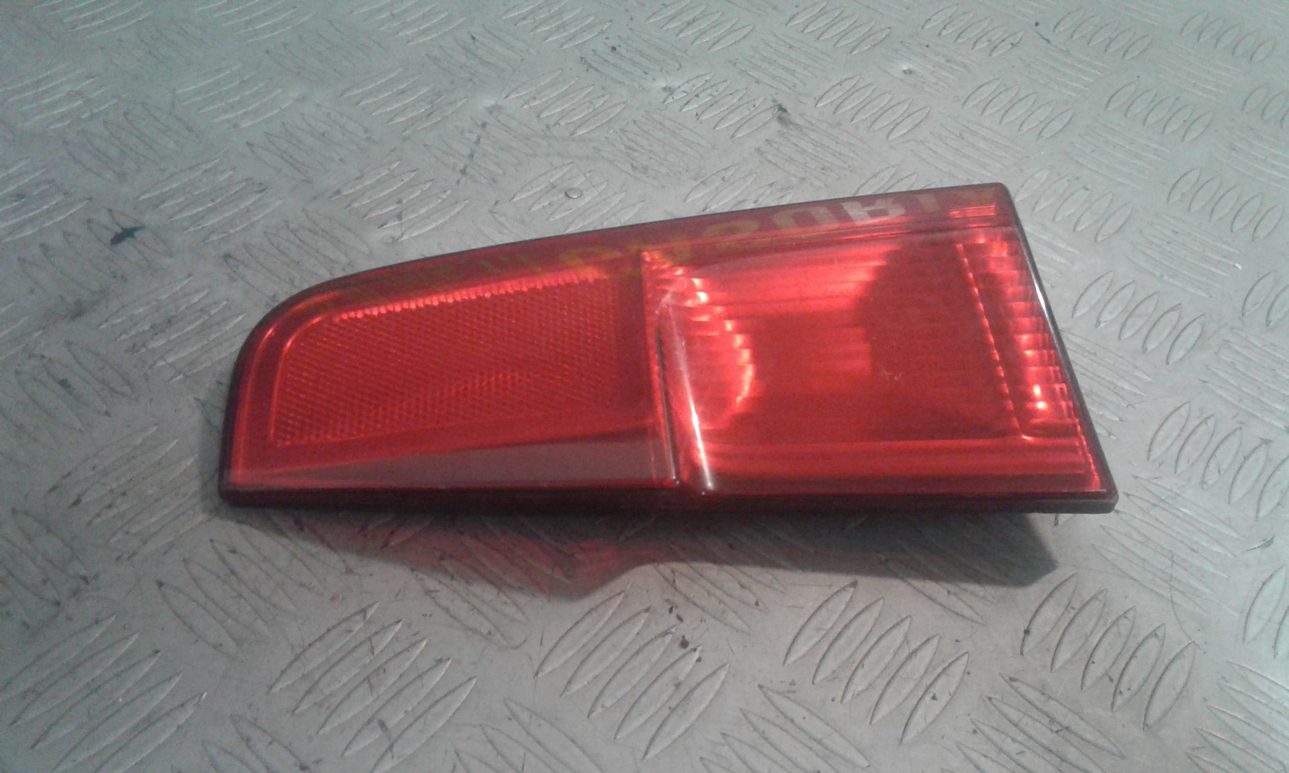 Catarifrangente riflettore portellone SX guida FIAT Punto Berlina 3P 3 Serie