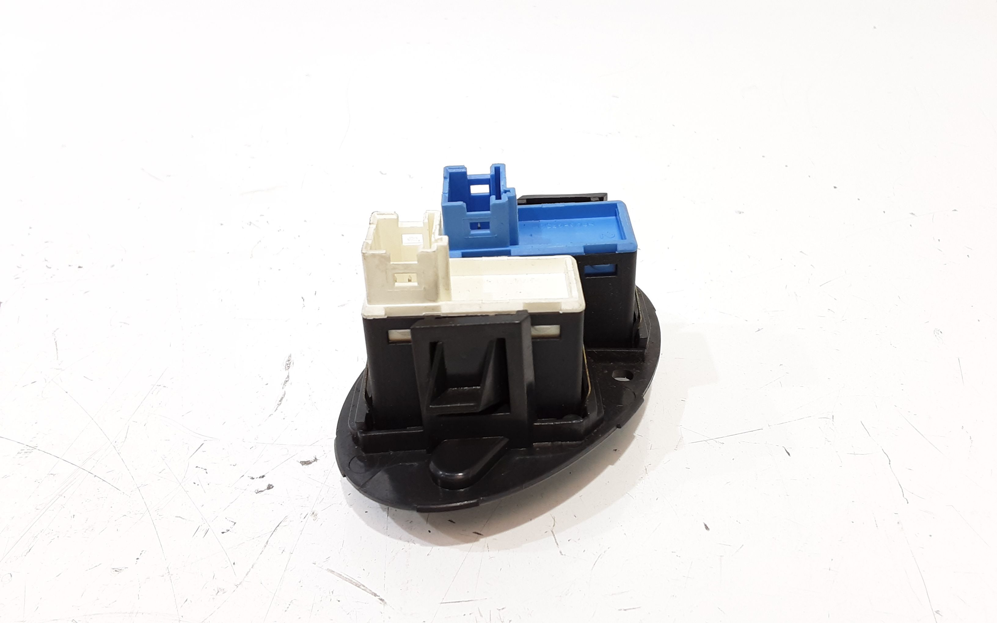 Pulsante luci di emergenza ROVER Serie 75 Berlina