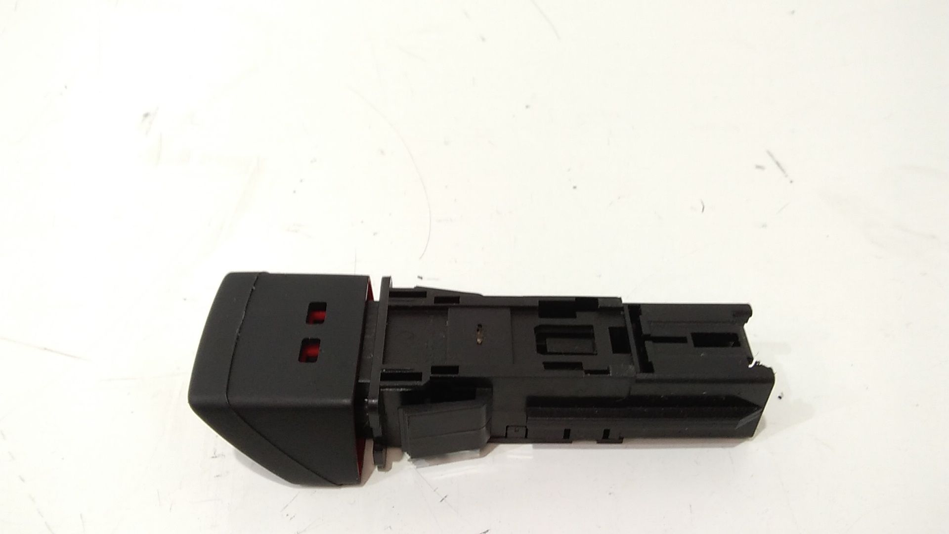 Pulsante luci di emergenza MAZDA 2 Berlina 2 Serie