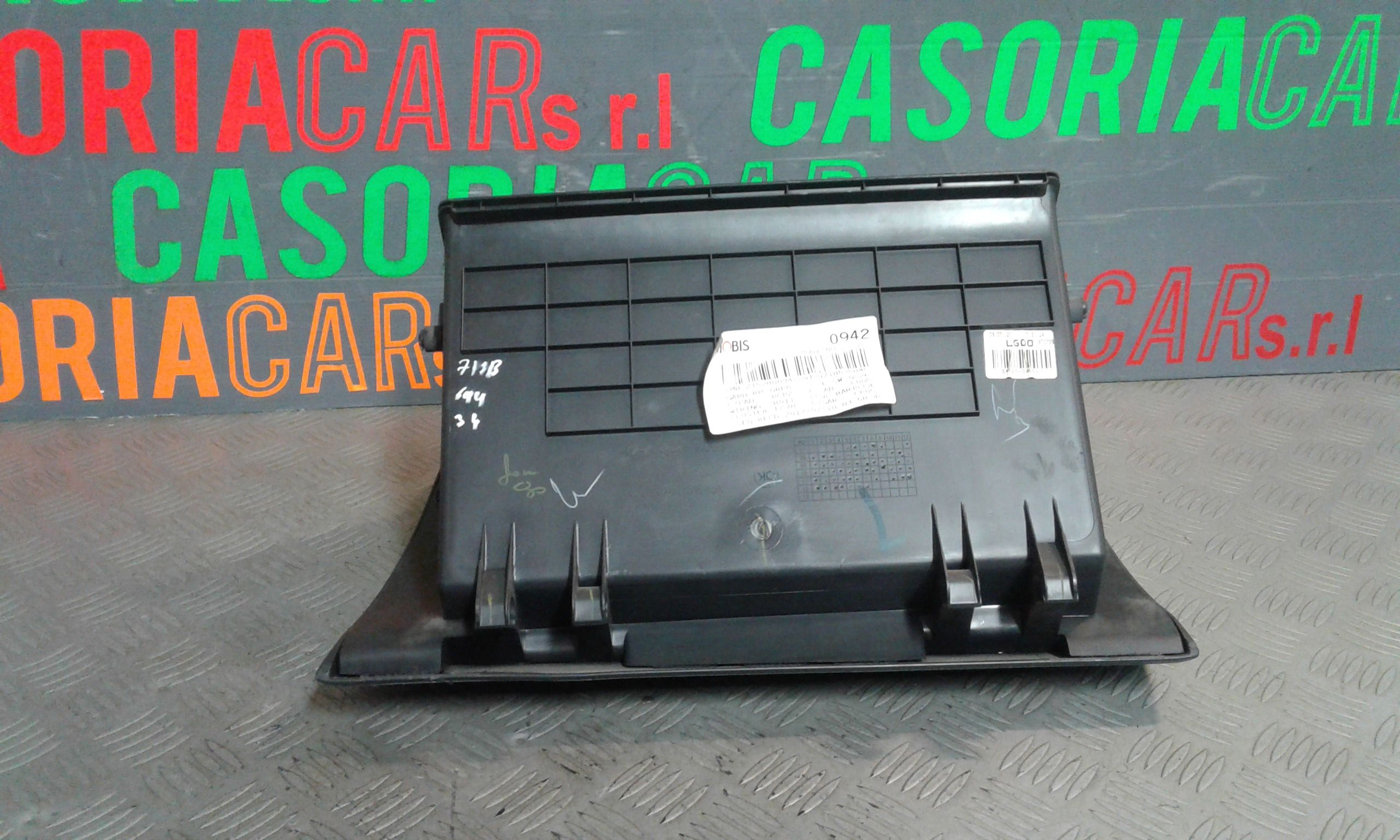 Cassetto porta oggetti HYUNDAI i10 1 Serie