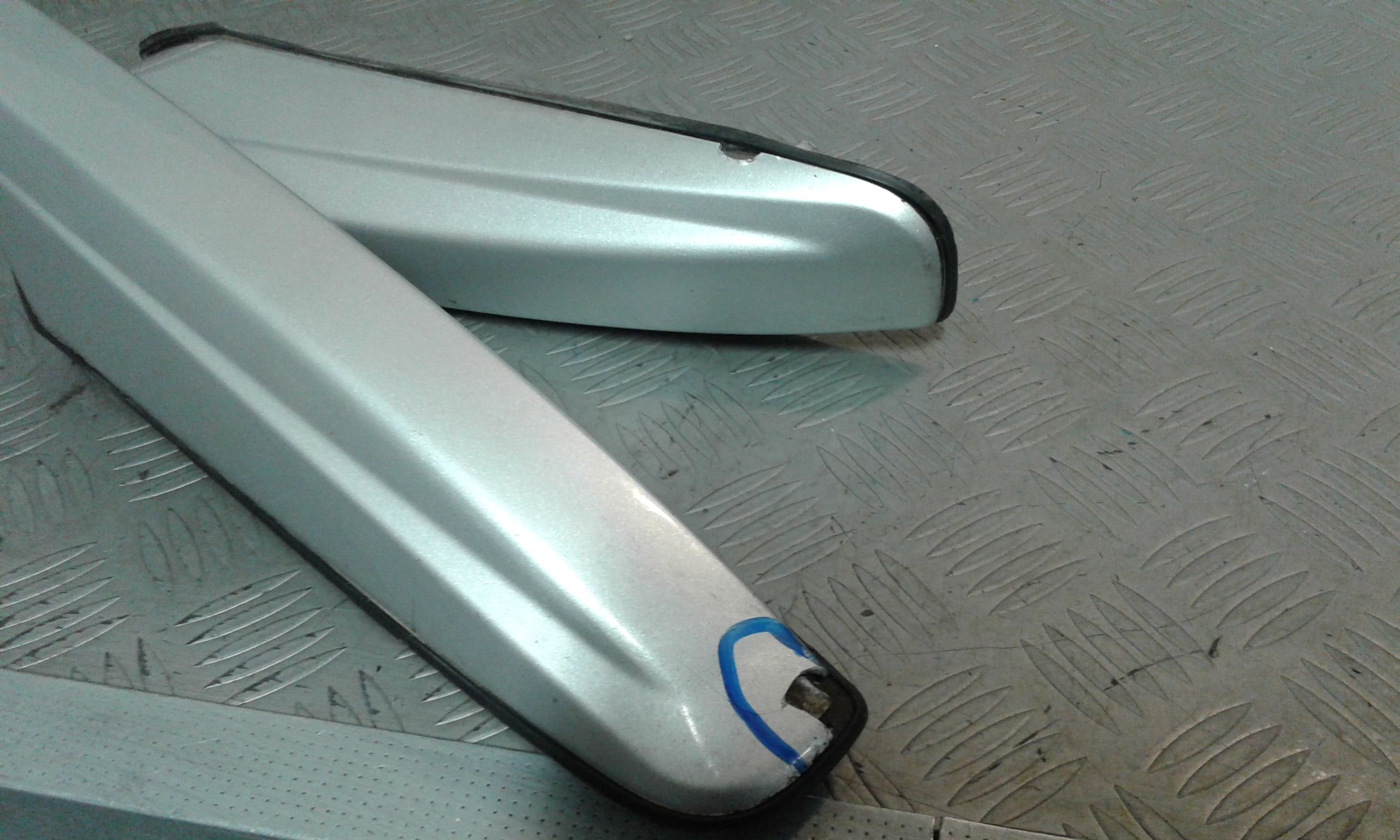 Barre Longitudinali tetto KIA Sorento 2 Serie