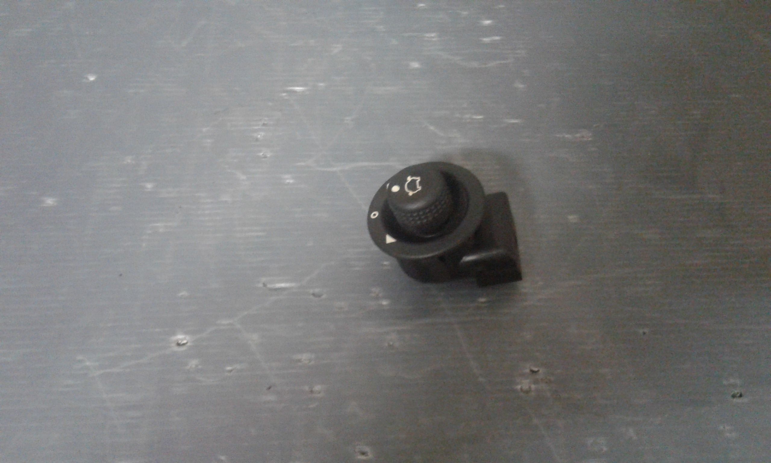 Regolatore specchietti retrovisori FORD Mondeo Berlina 2 Serie