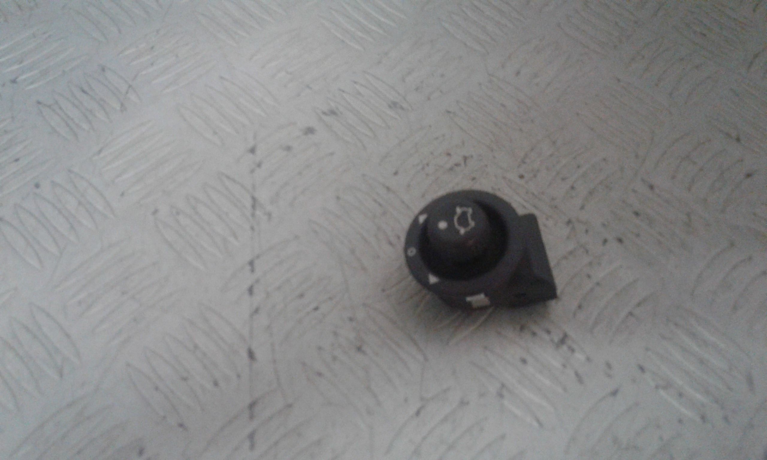 Regolatore specchietti retrovisori FORD Mondeo Berlina 2 Serie