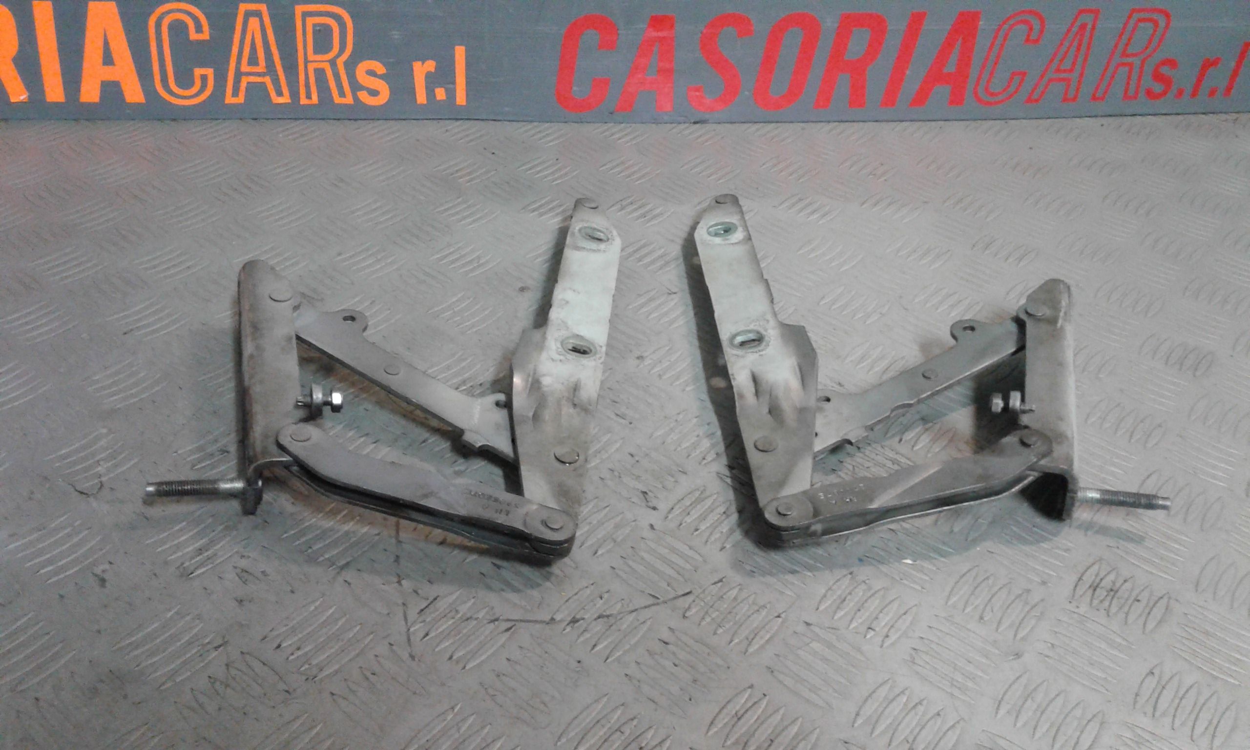 Cerniere cofano anteriore LAND ROVER Range Rover SPORT