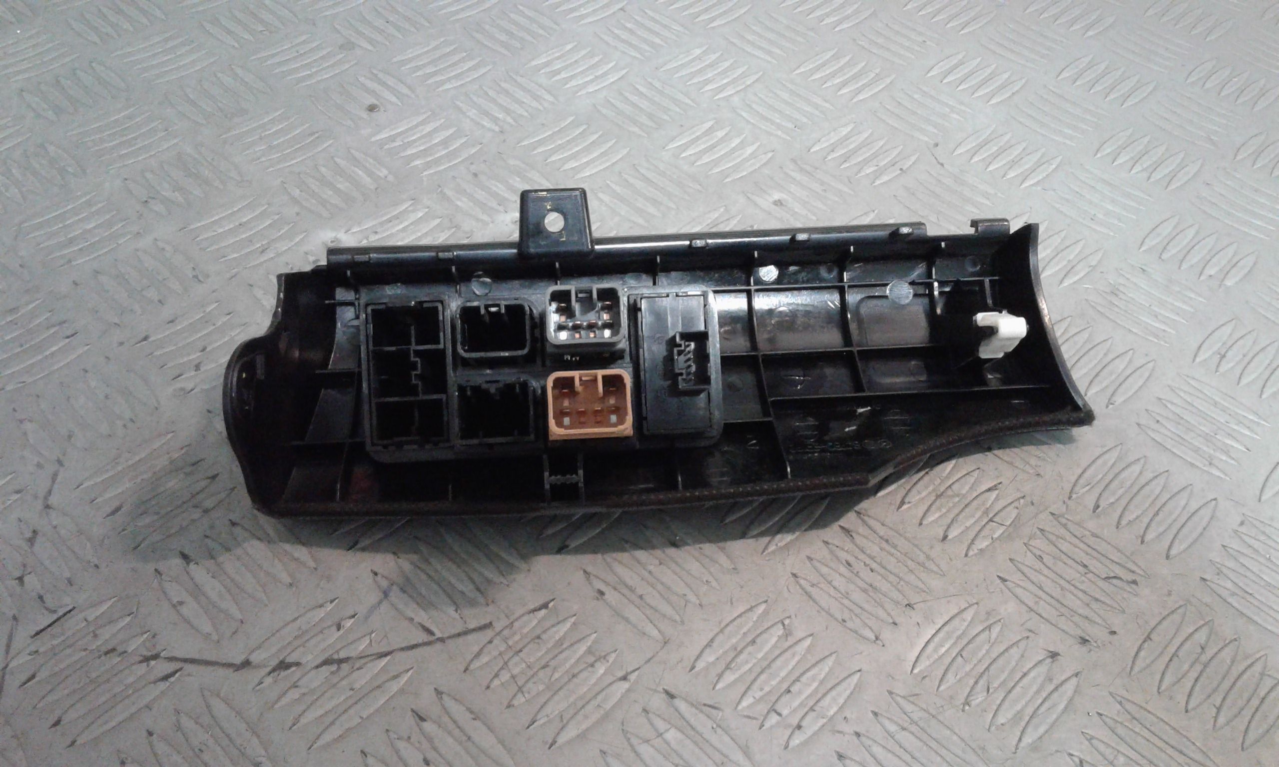 Pulsante KIA Sorento 3 Serie