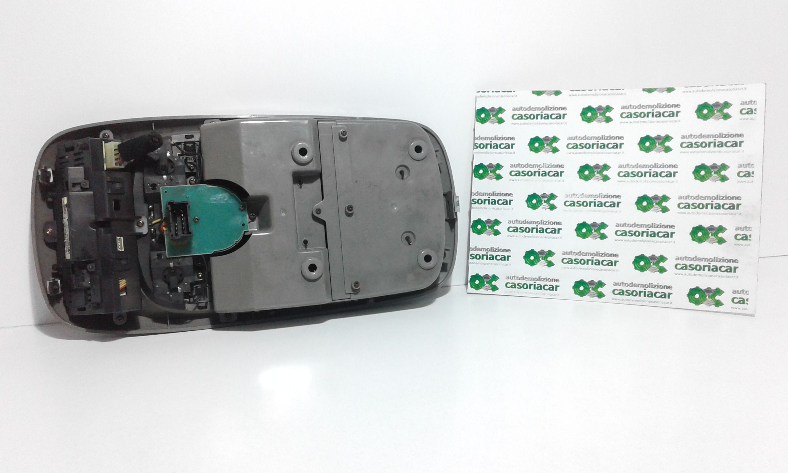 Luce di cortesia anteriore KIA Sorento 1 Serie