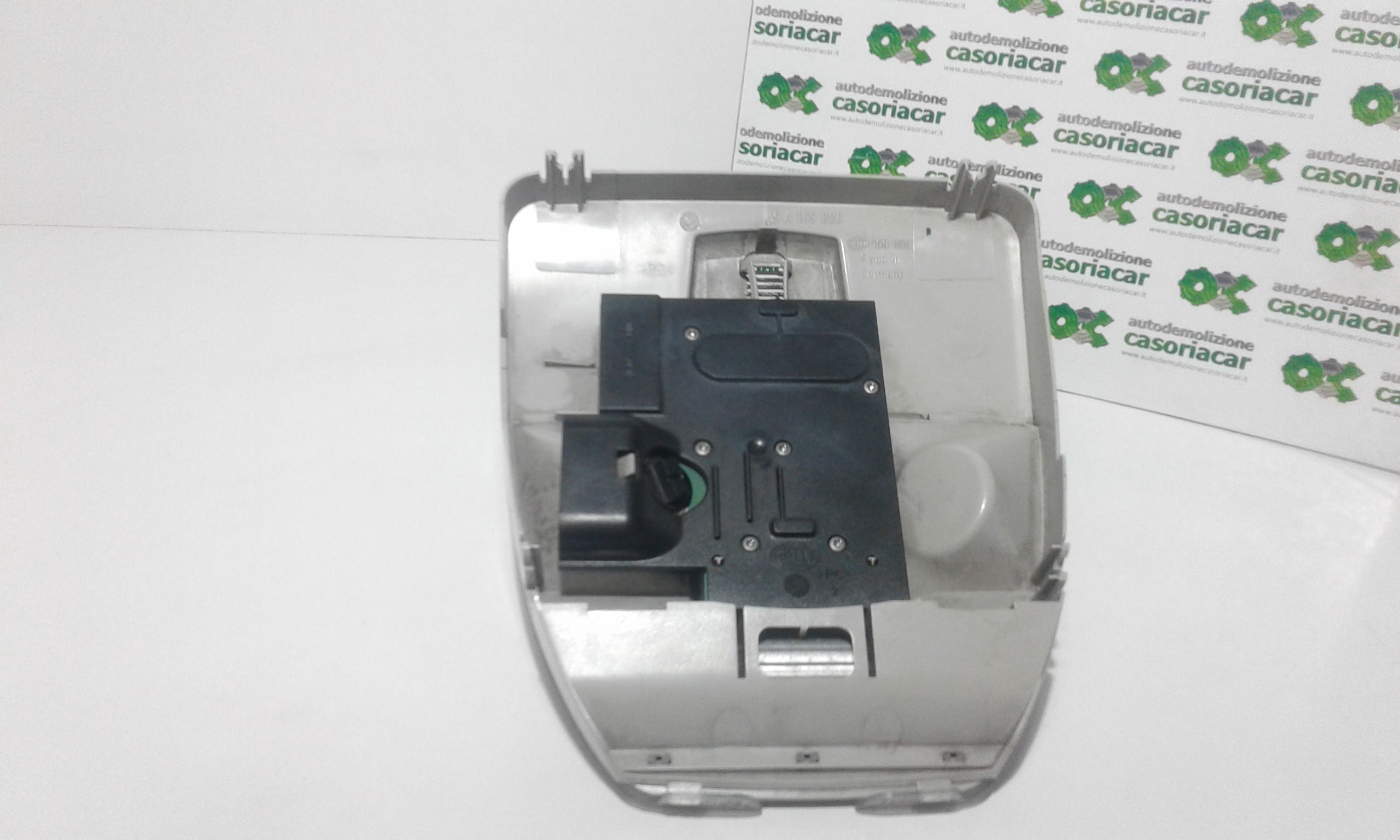 Luce di cortesia anteriore MERCEDES Classe A W169 3 Serie