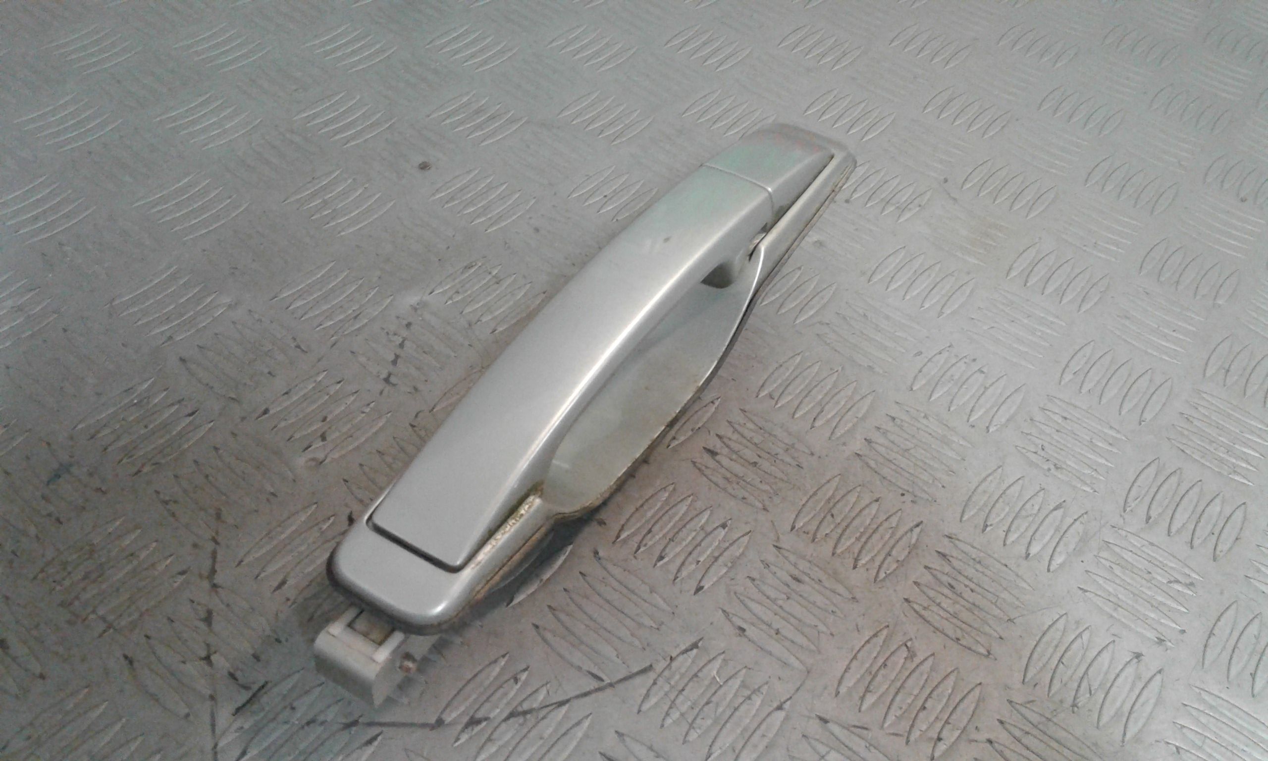 Maniglia esterna Posteriore Sinistra SSANGYONG Rexton 1 Serie