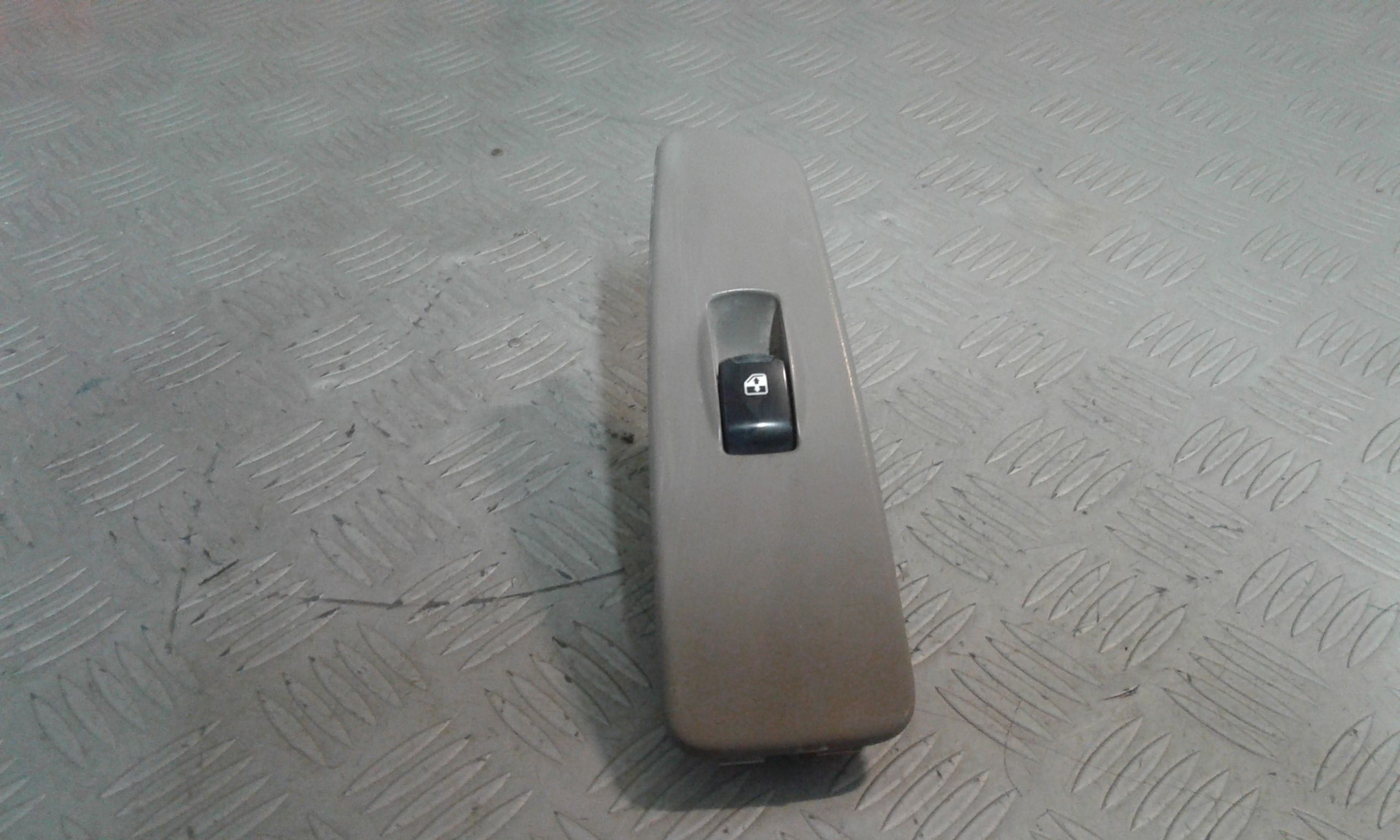 Pulsantiera Posteriore Sinistra SSANGYONG Rexton 1 Serie