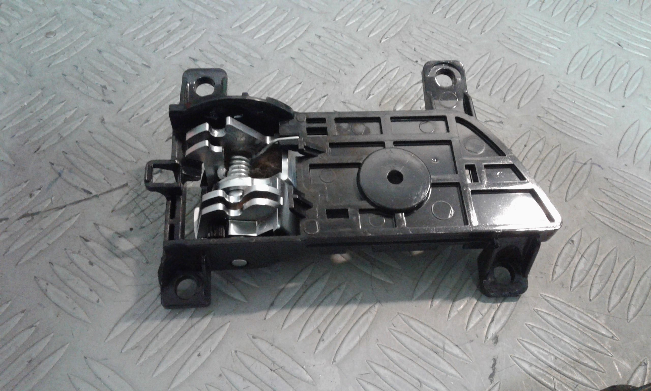 Maniglia interna Posteriore Sinistra KIA Sorento 3 Serie