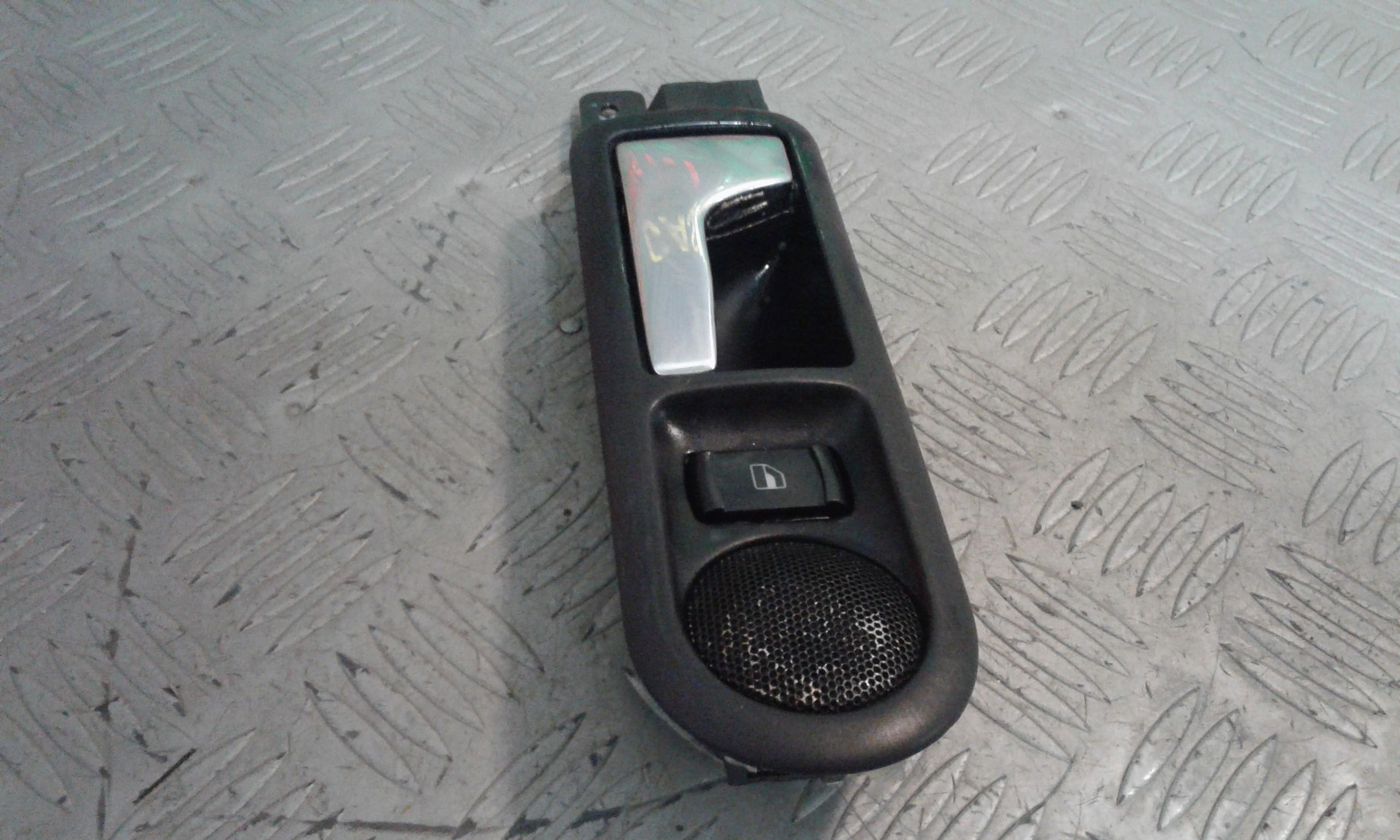 Maniglia interna Posteriore Sinistra VOLKSWAGEN Golf 4 Berlina