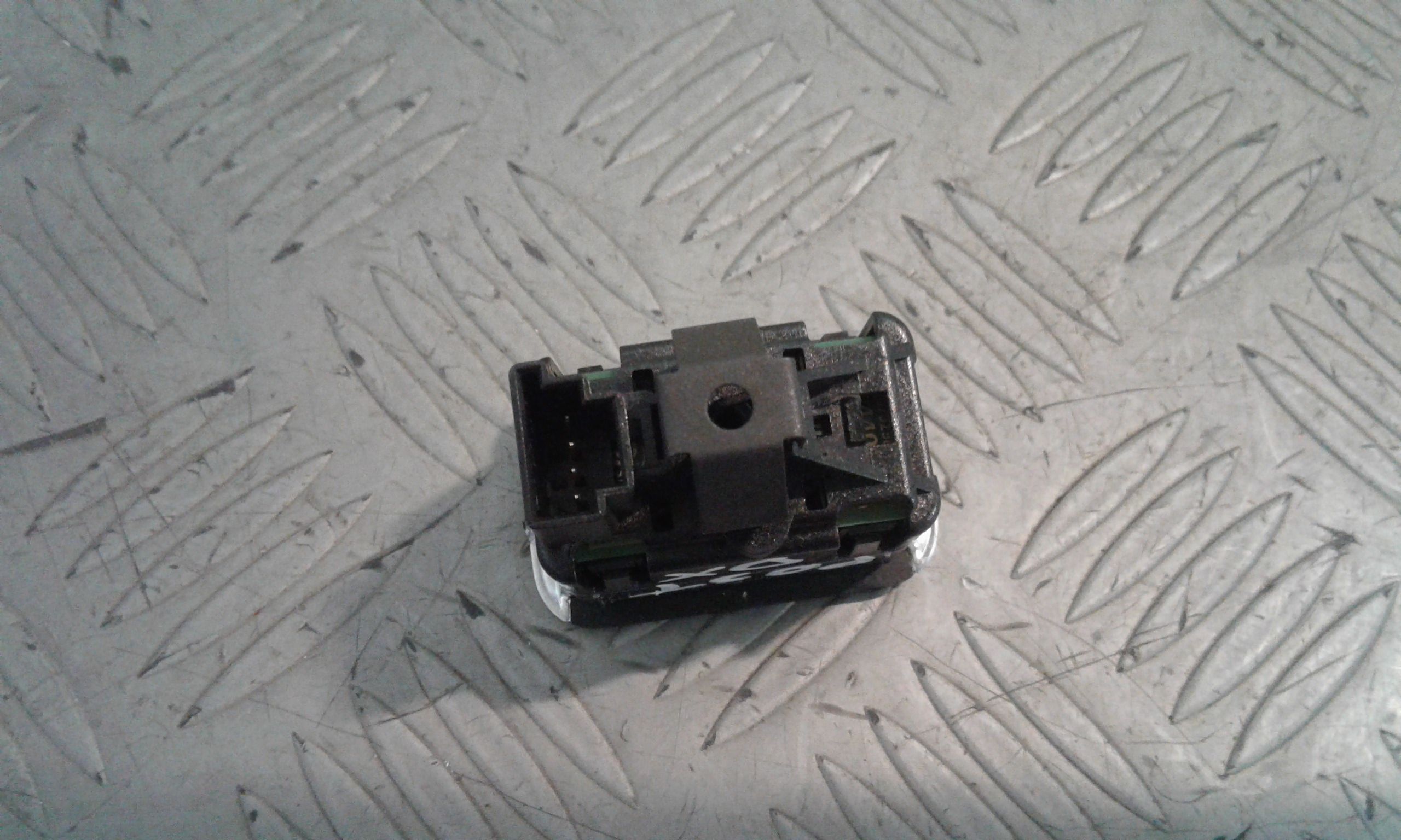 Pulsantiera Posteriore Destra MERCEDES GLA Serie