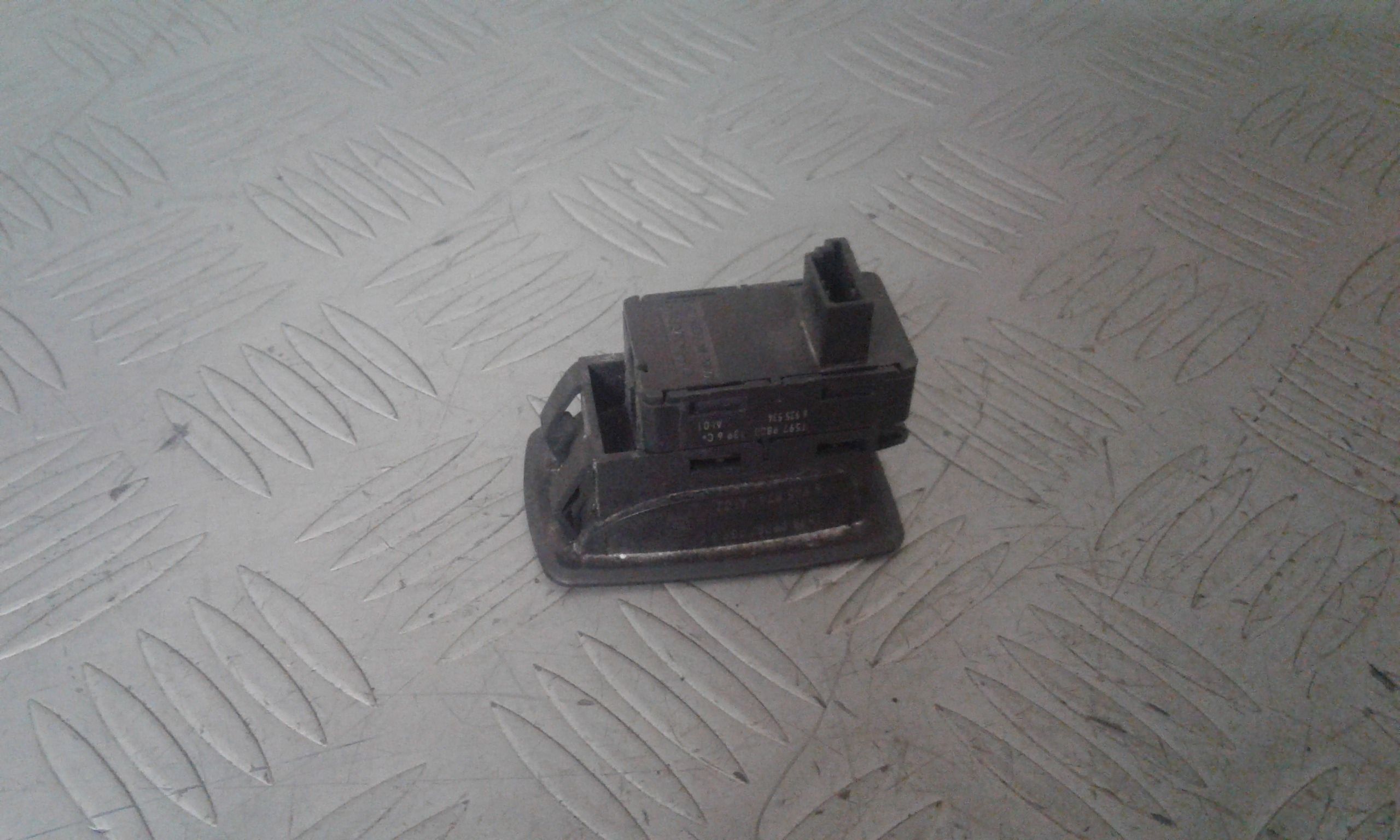 Pulsantiera Posteriore Destra BMW Serie 3 E91 Touring 2 Serie