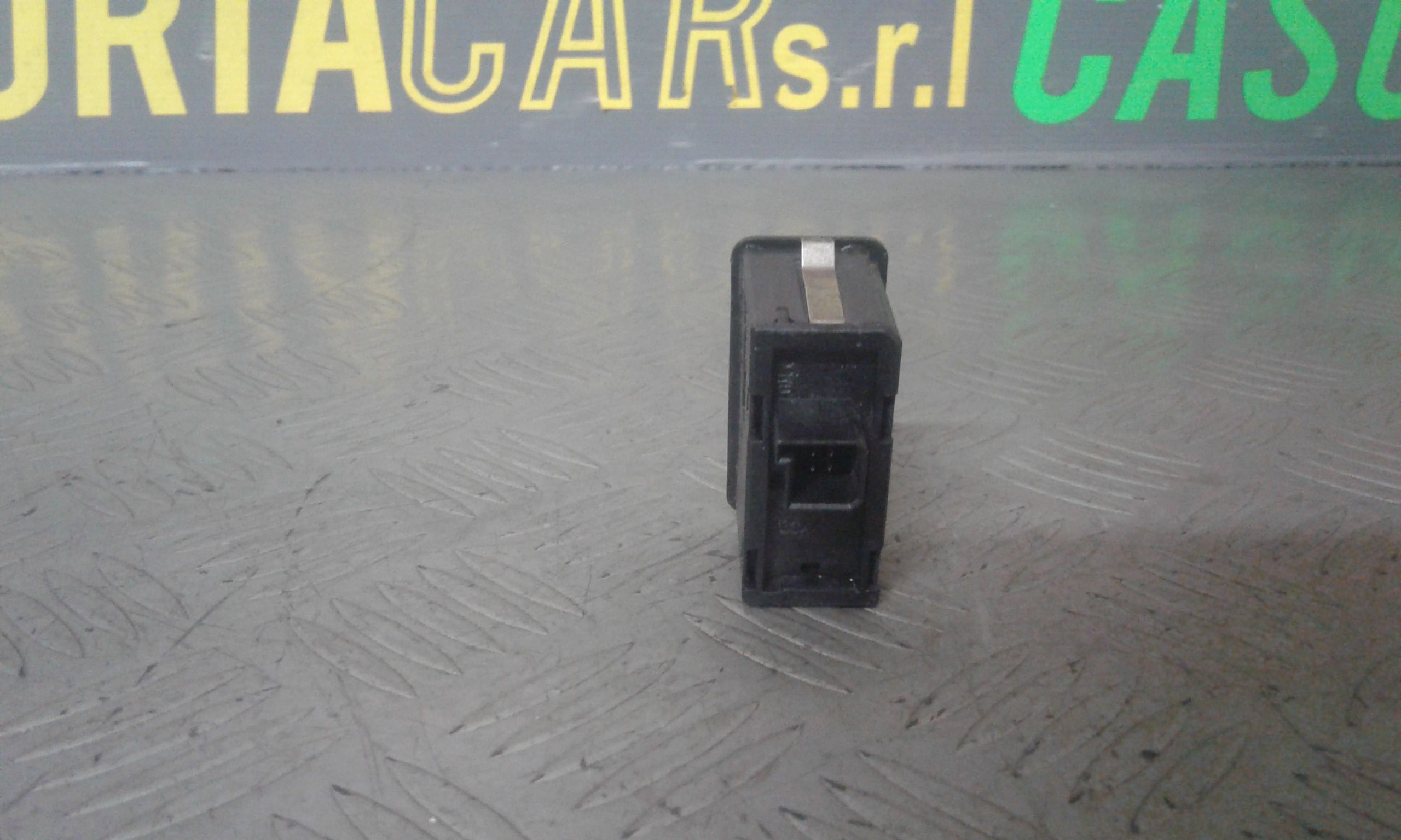 Pulsantiera Posteriore Destra OPEL Zafira B