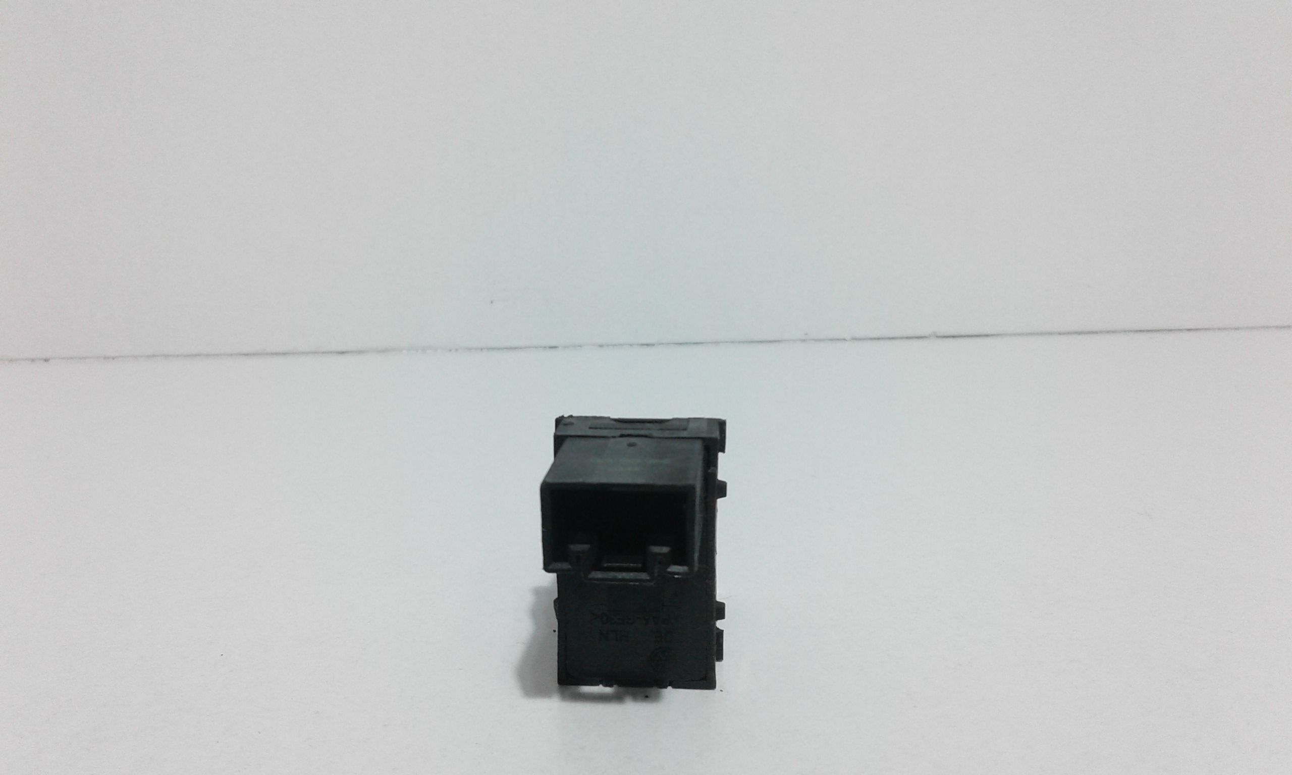 Pulsantiera Posteriore Destra VOLKSWAGEN Tiguan 2 Serie